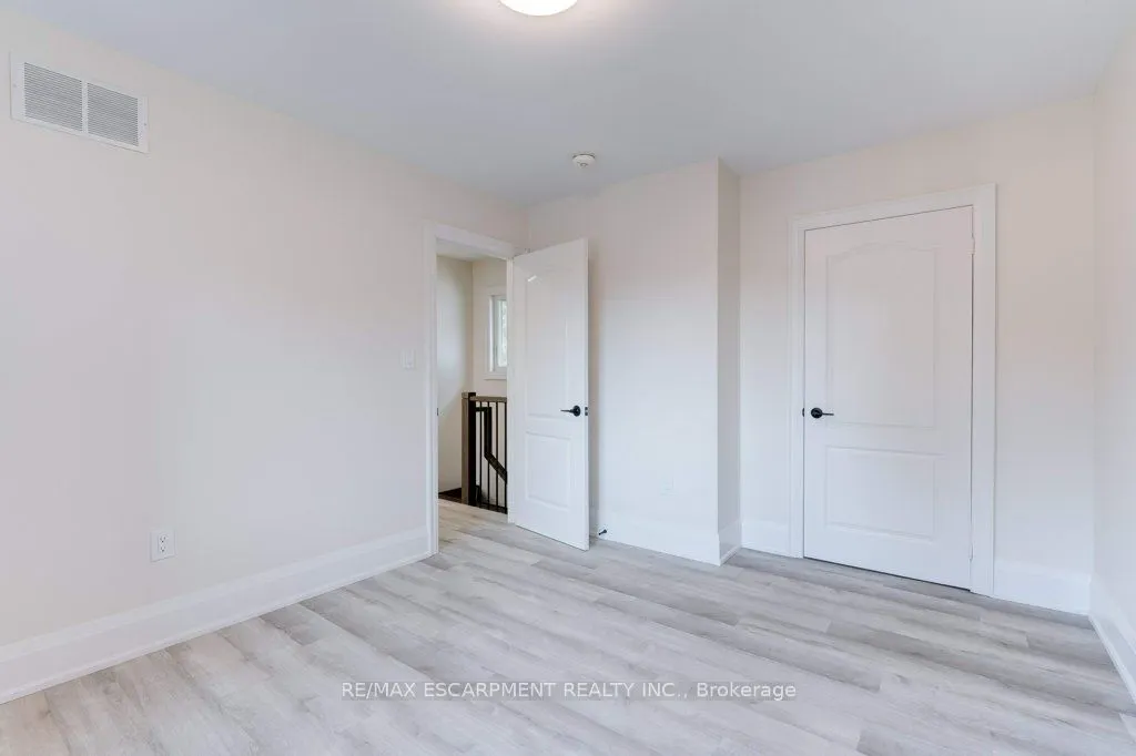 38 East 16th Street