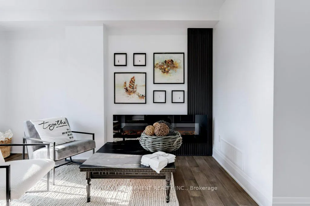 38 East 16th Street