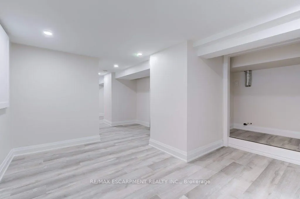 38 East 16th Street