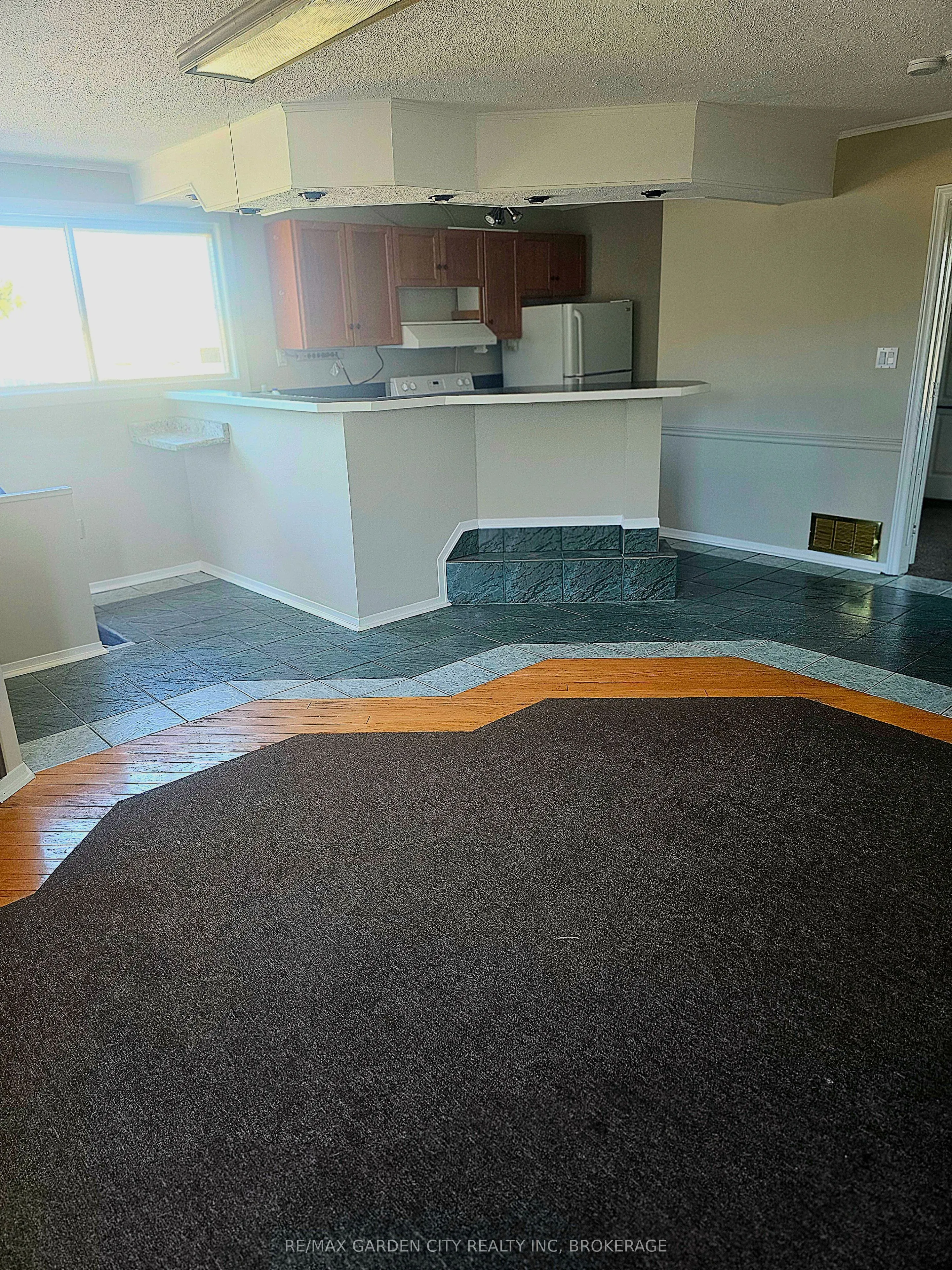 215 Roberts Road, #upper back
