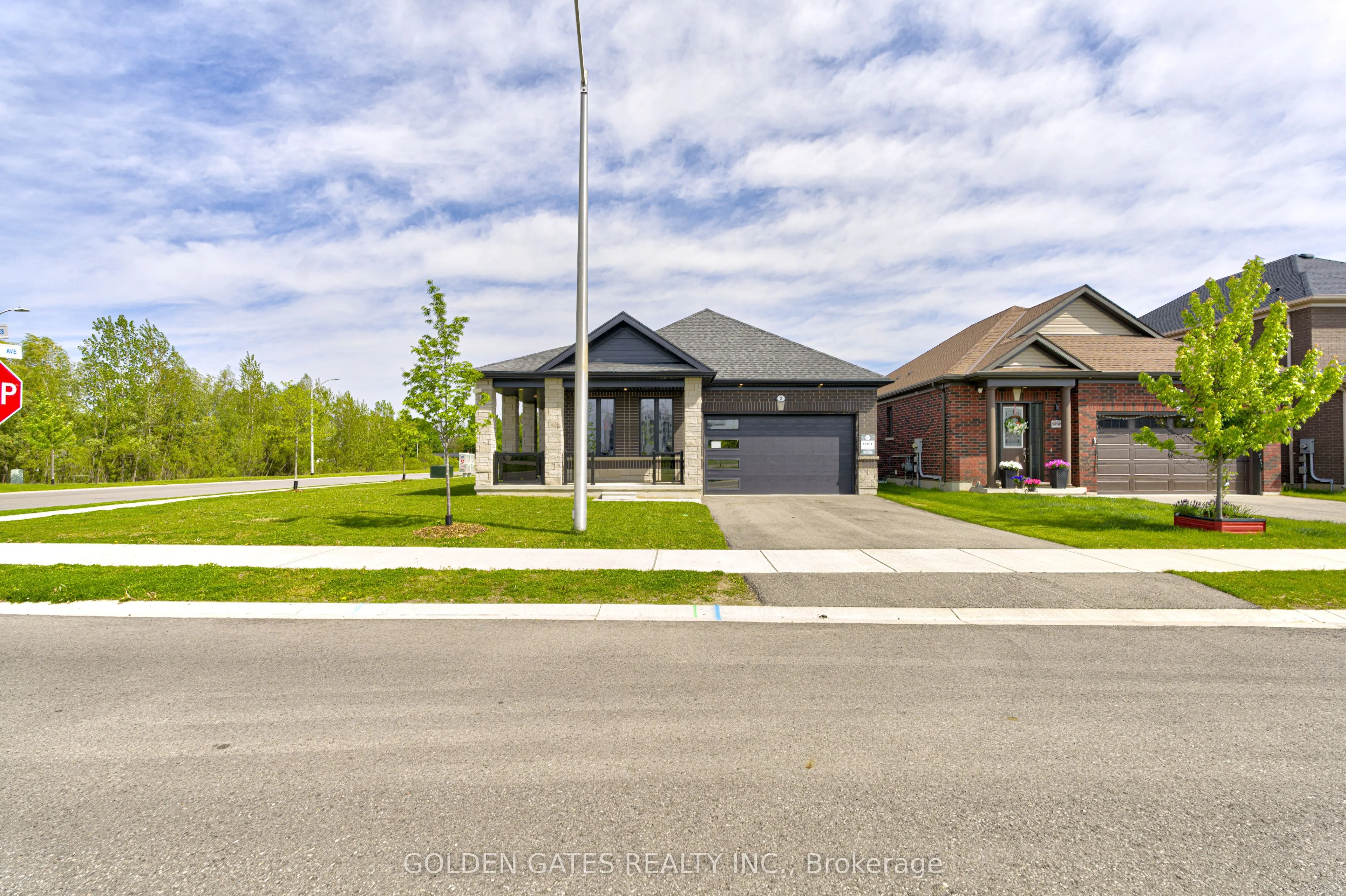 2 Seaton Crescent