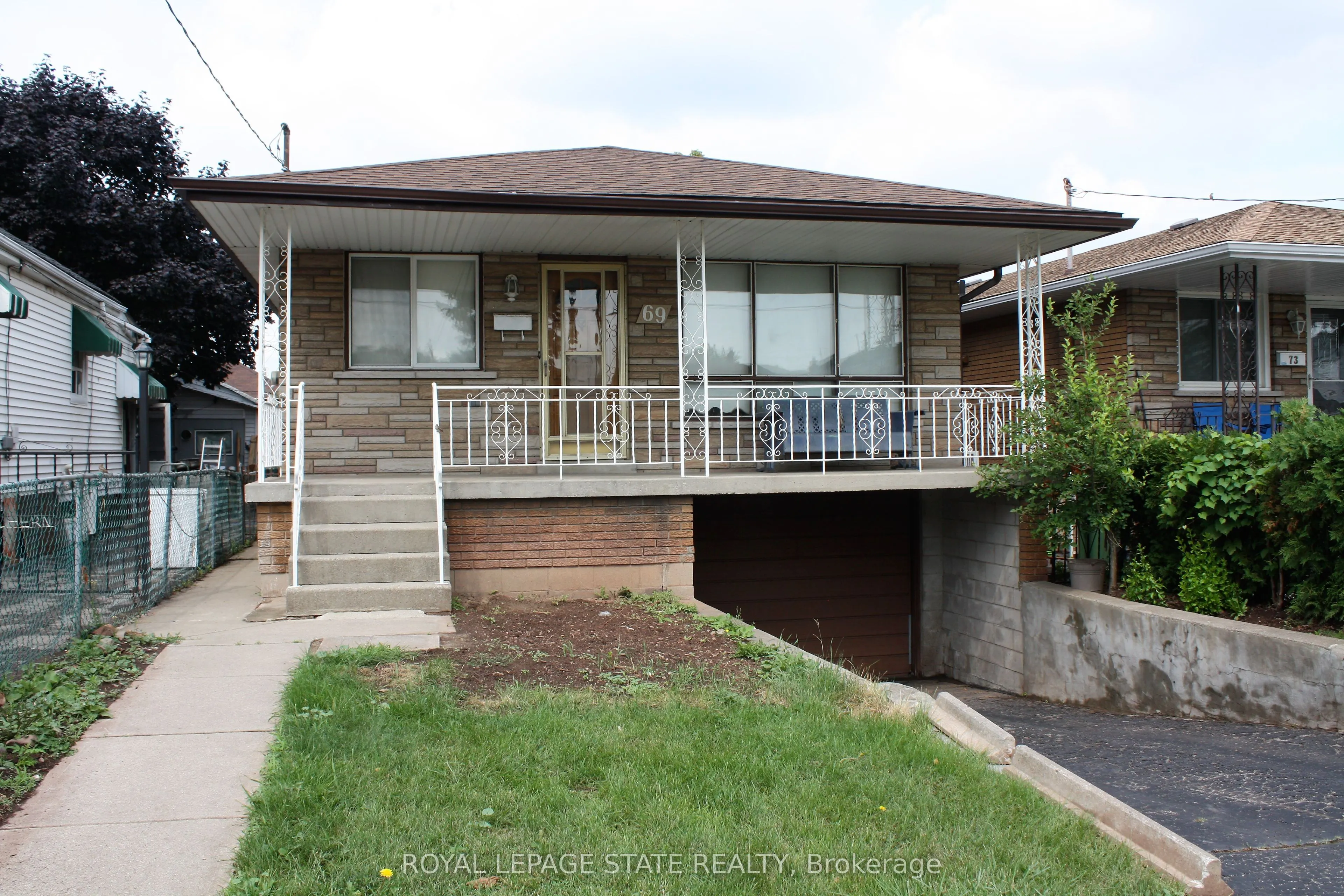 69 Adair Avenue N