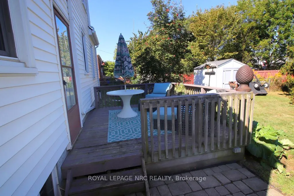 216 Highland Avenue