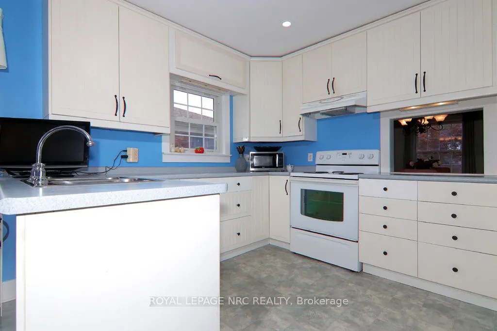 216 Highland Avenue
