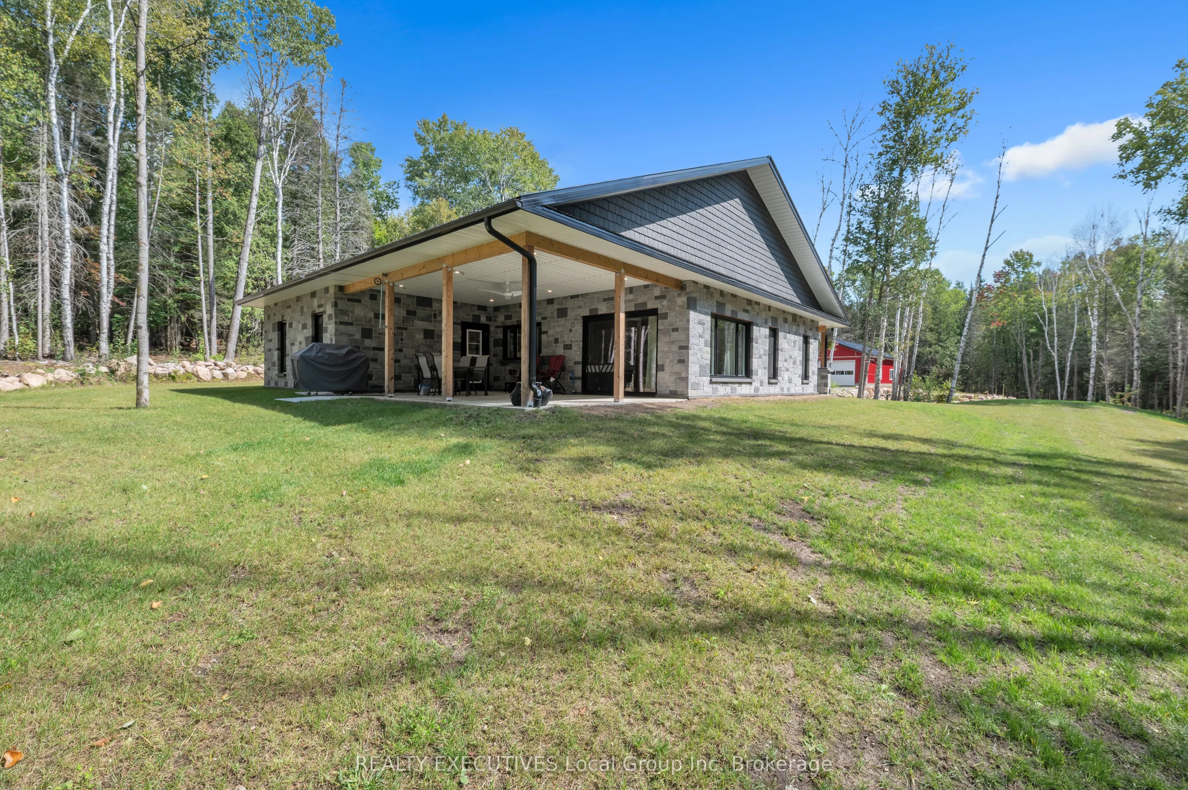 2149 SOUTH SHORE Road