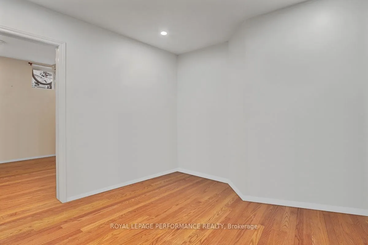 1815 Belval Crescent