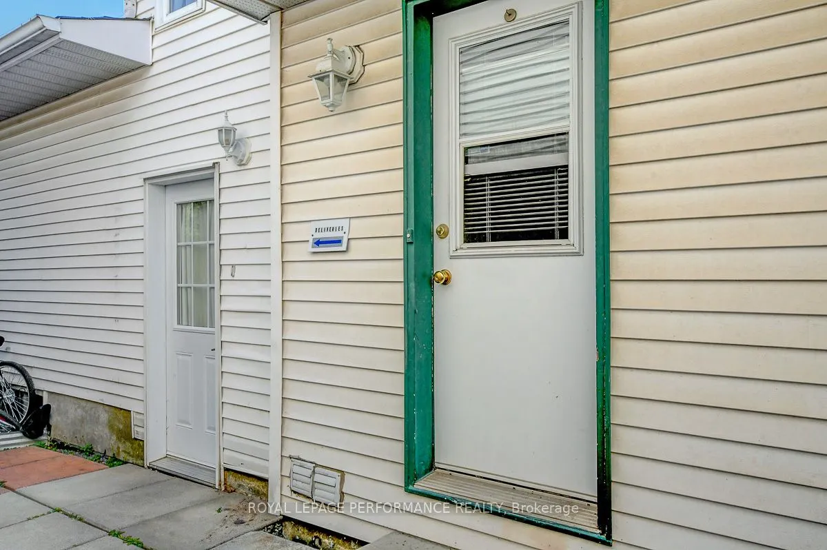 1815 Belval Crescent