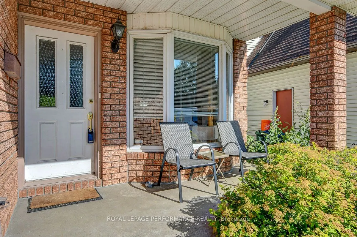 1815 Belval Crescent
