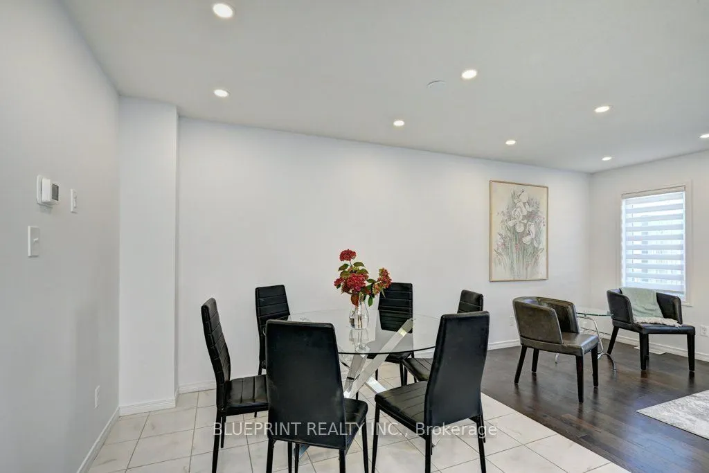 10 GOLDIE MILL Road, #11