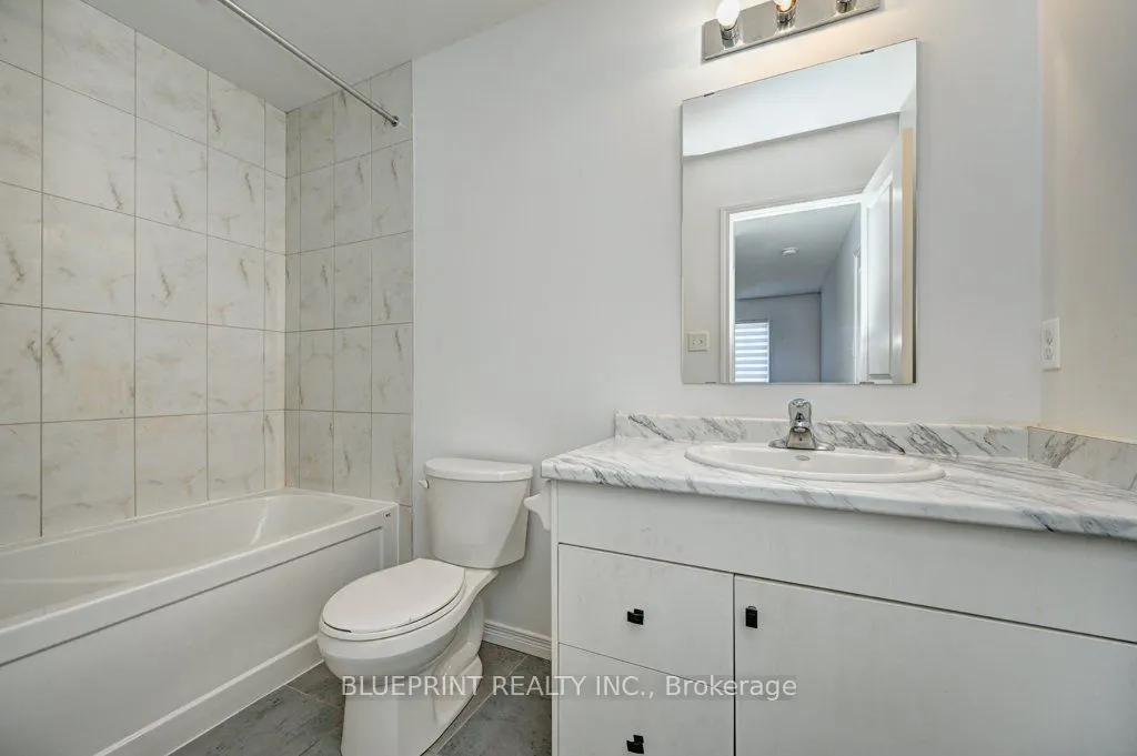 10 GOLDIE MILL Road, #11