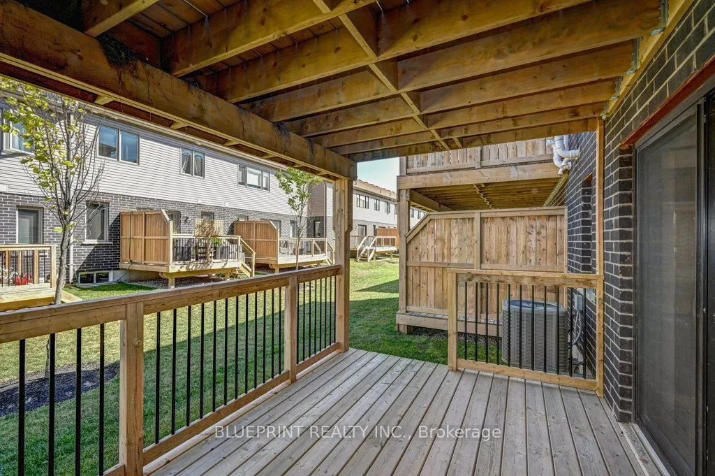 10 GOLDIE MILL Road, #11