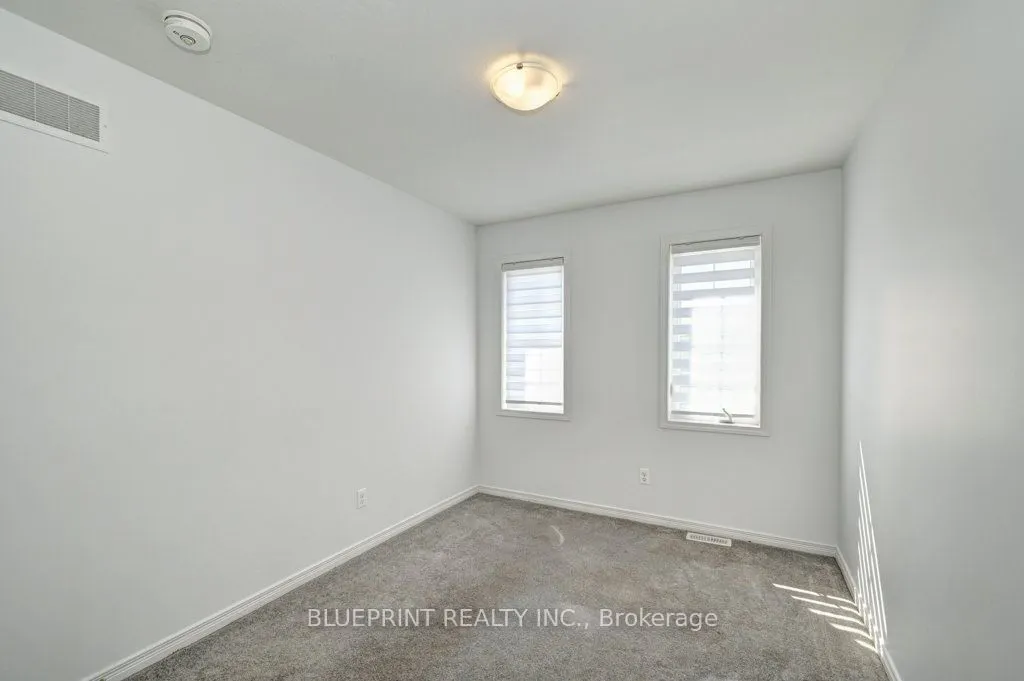 10 GOLDIE MILL Road, #11