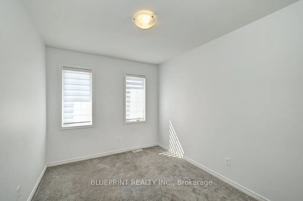 10 GOLDIE MILL Road, #11