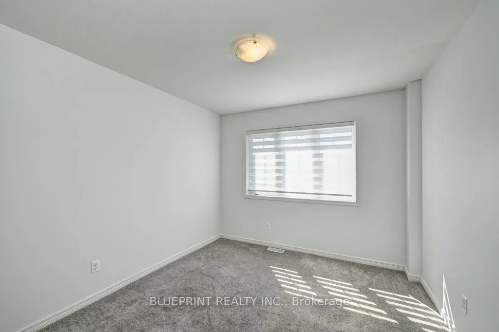 10 GOLDIE MILL Road, #11