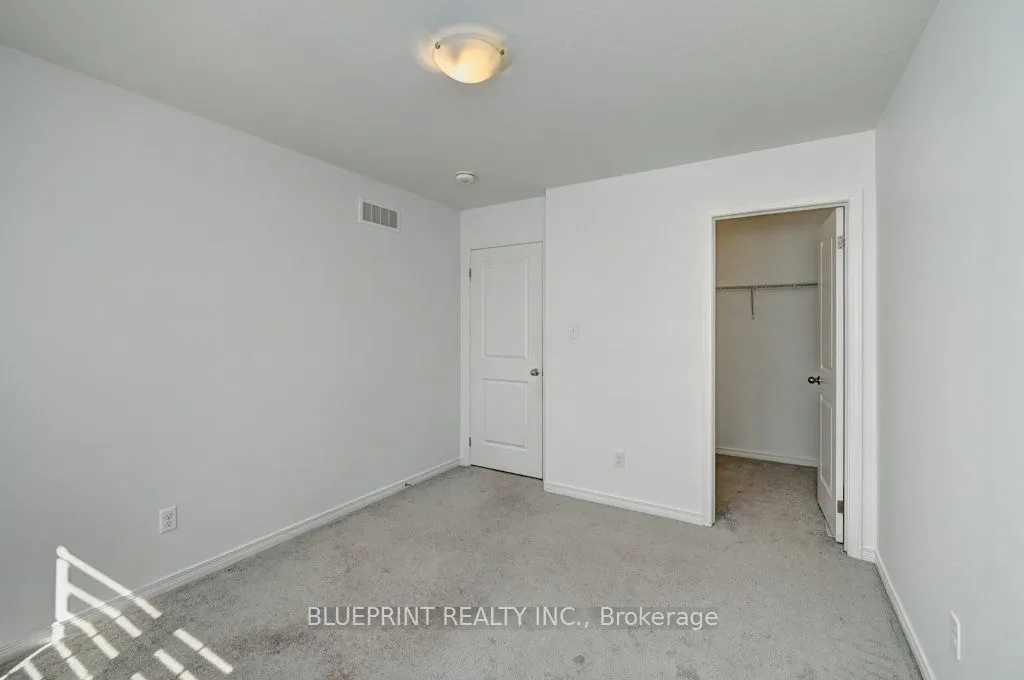 10 GOLDIE MILL Road, #11