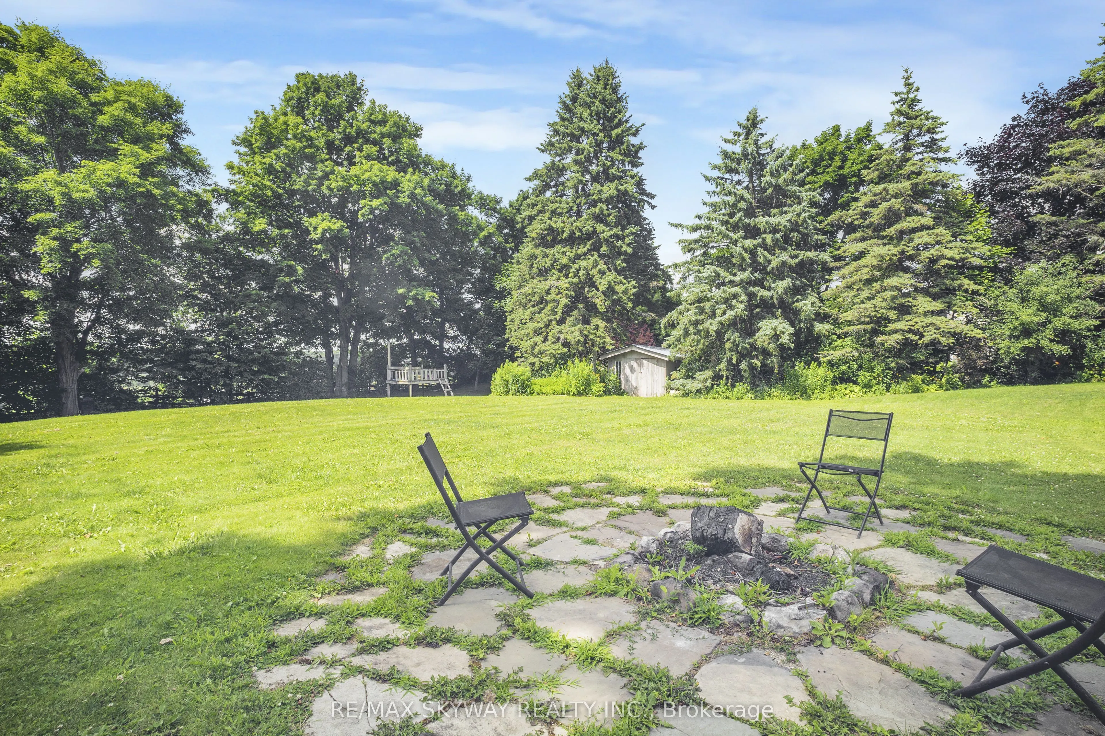 47 Erin Heights Drive