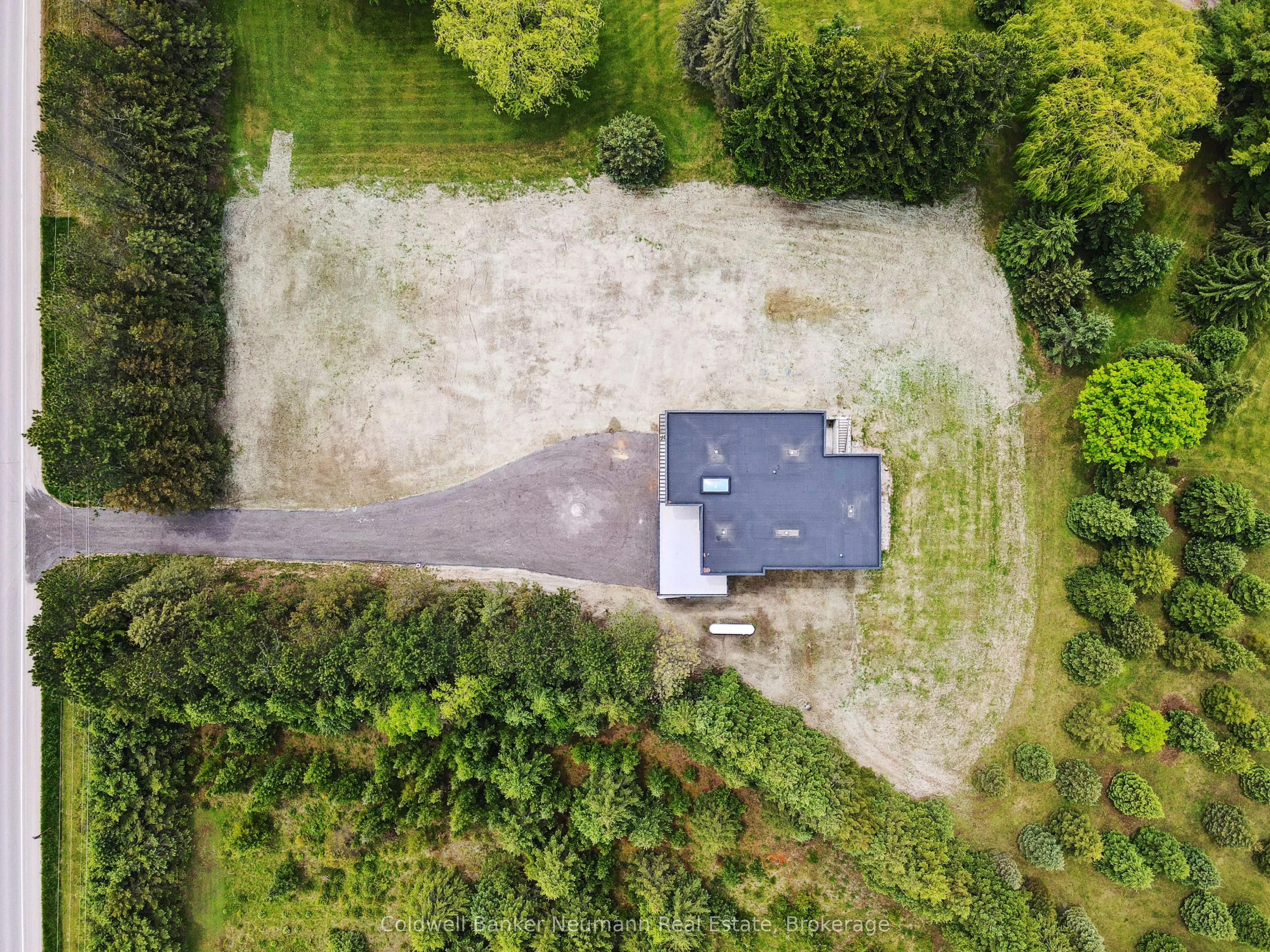 7638 Wellington Road 34 Road