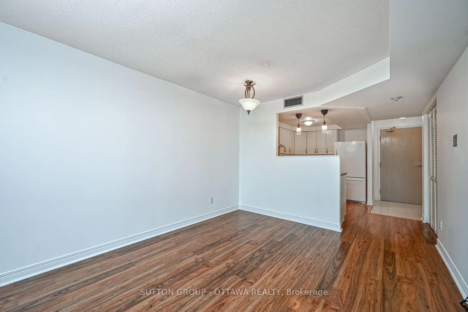 550 Cambridge Street S, #202