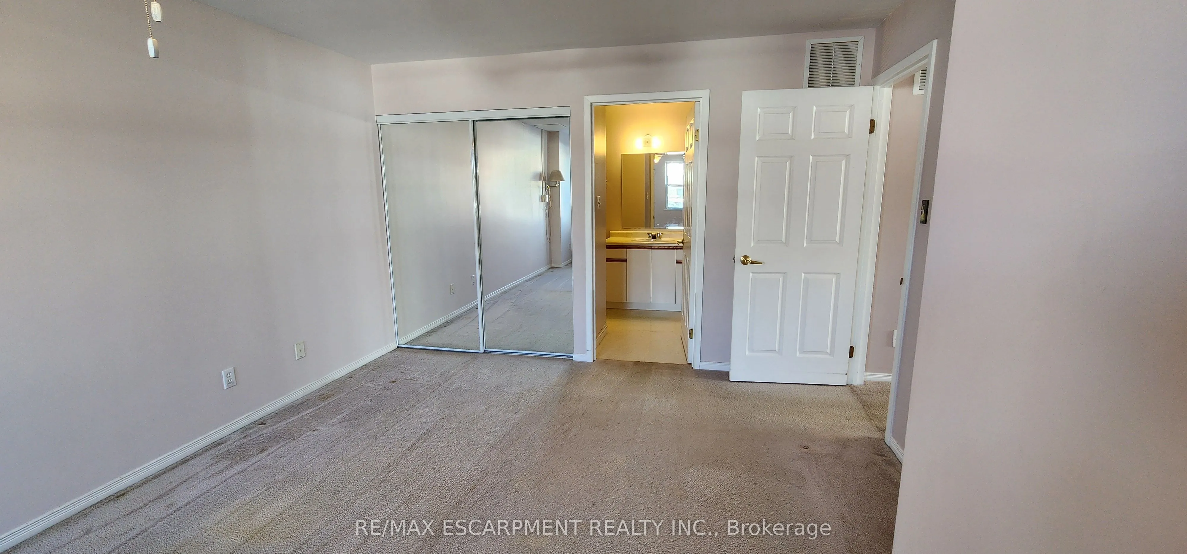 19 Lake Avenue S, #102