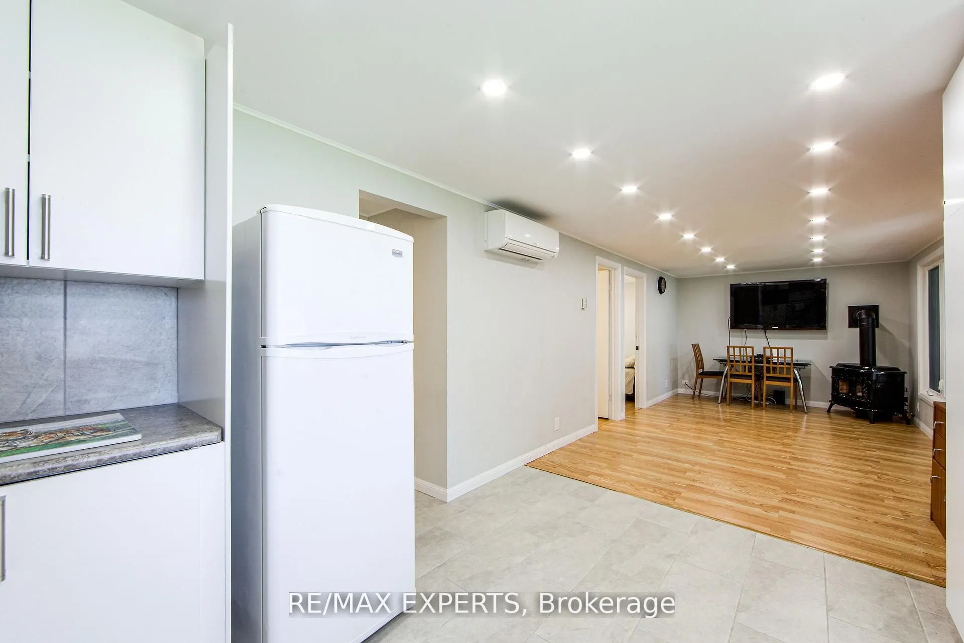 24 Riverside Drive