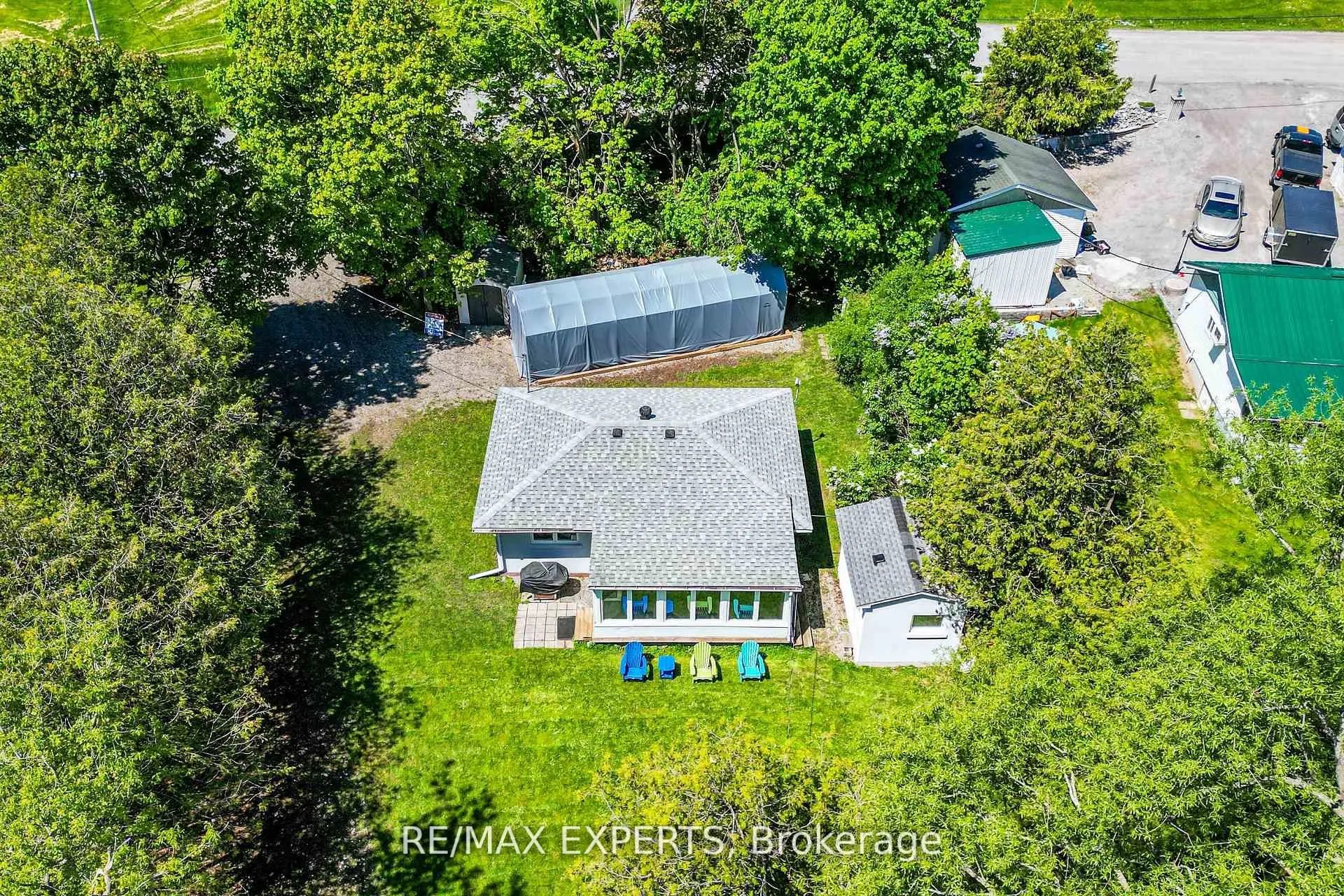 24 Riverside Drive