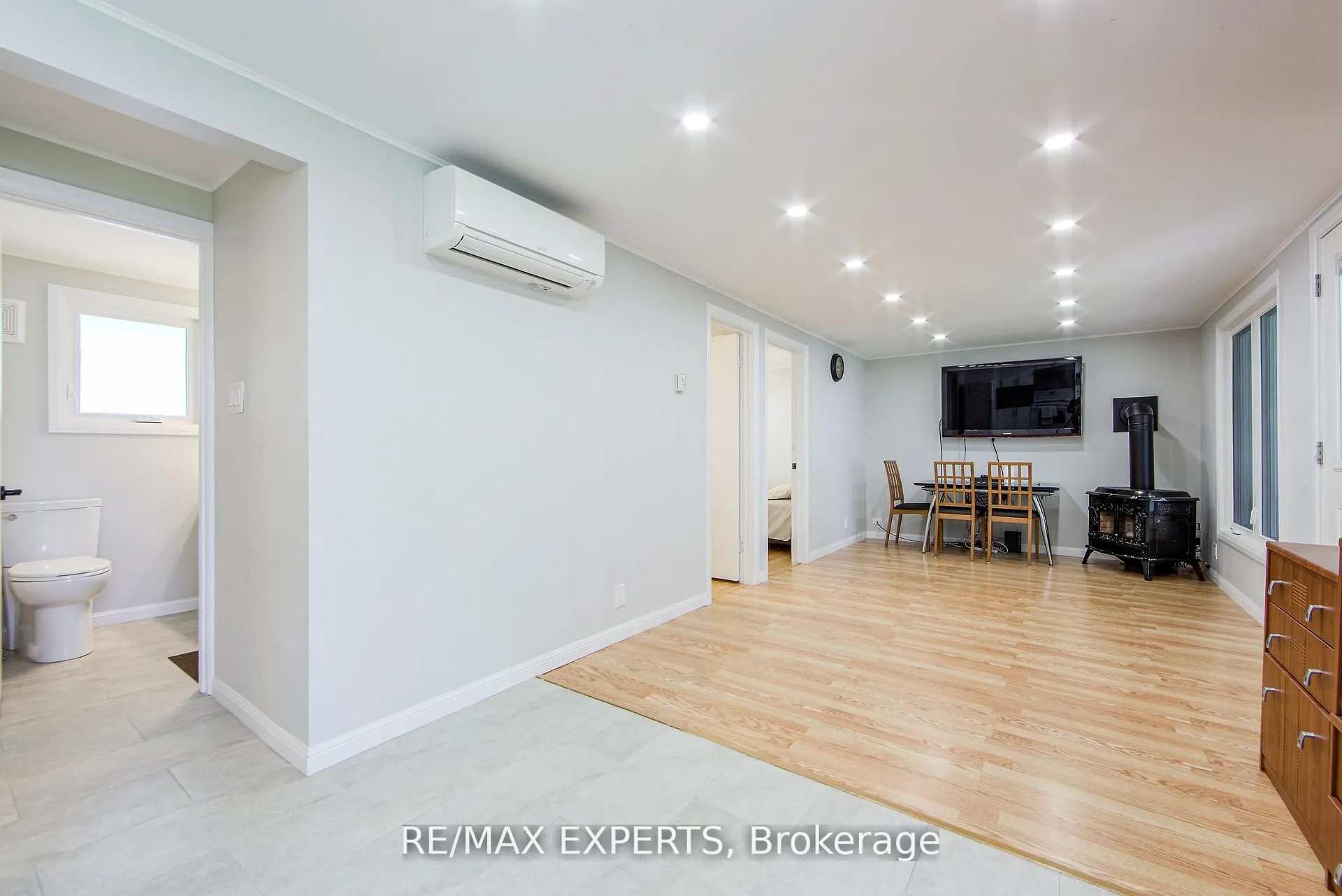24 Riverside Drive