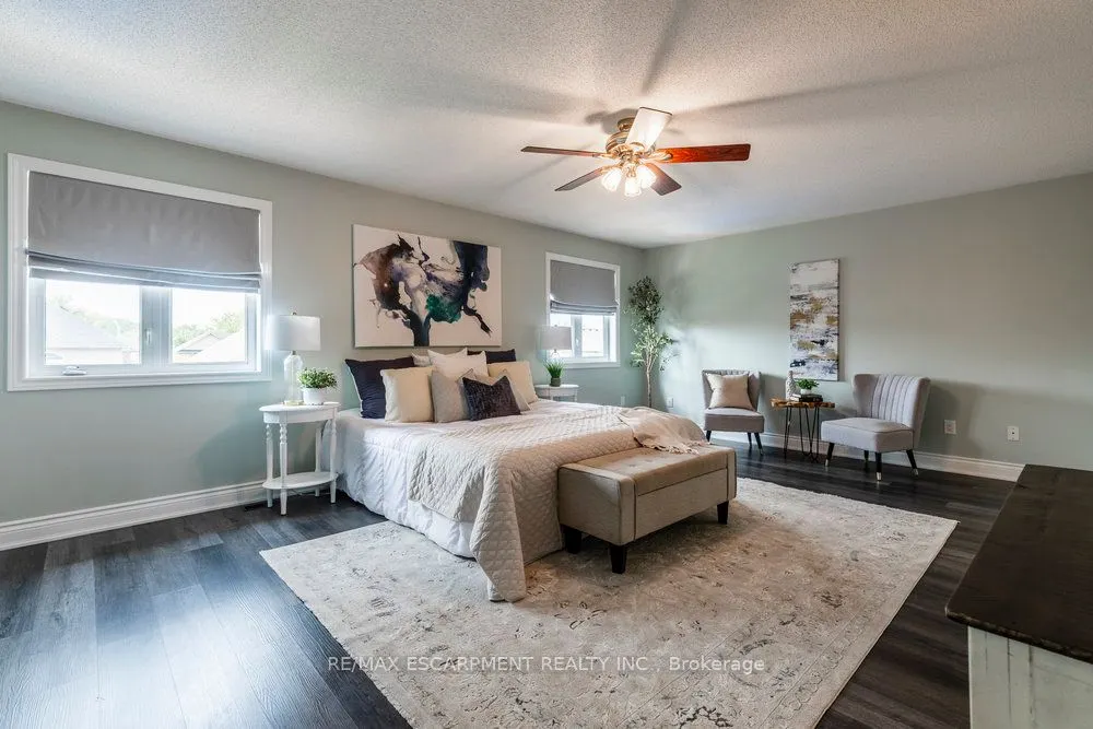 78 Silverlace Circle