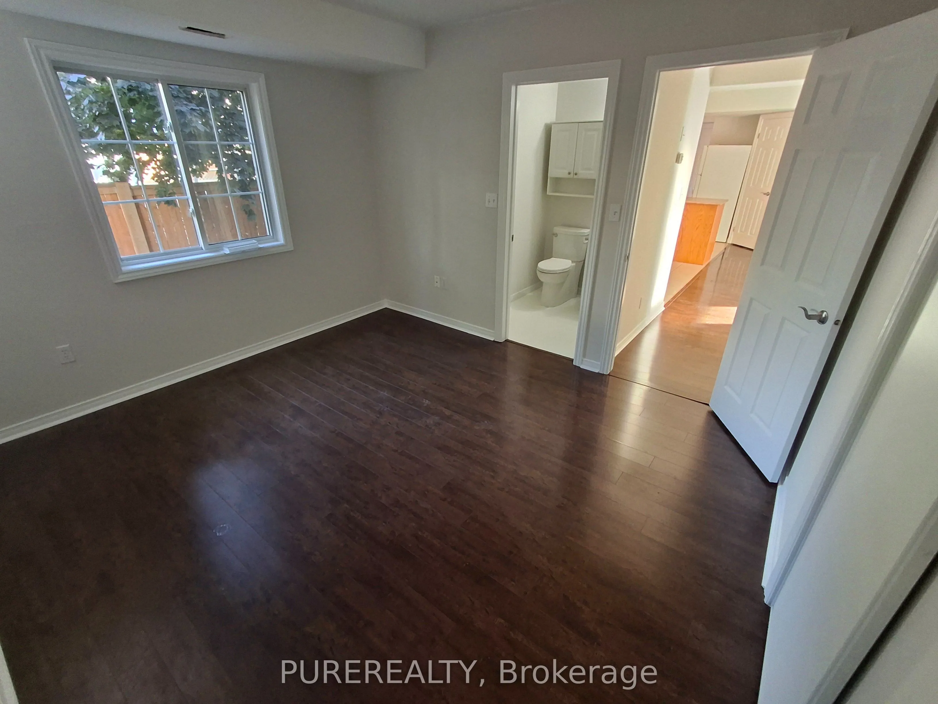 996 Rymal Road E, #15