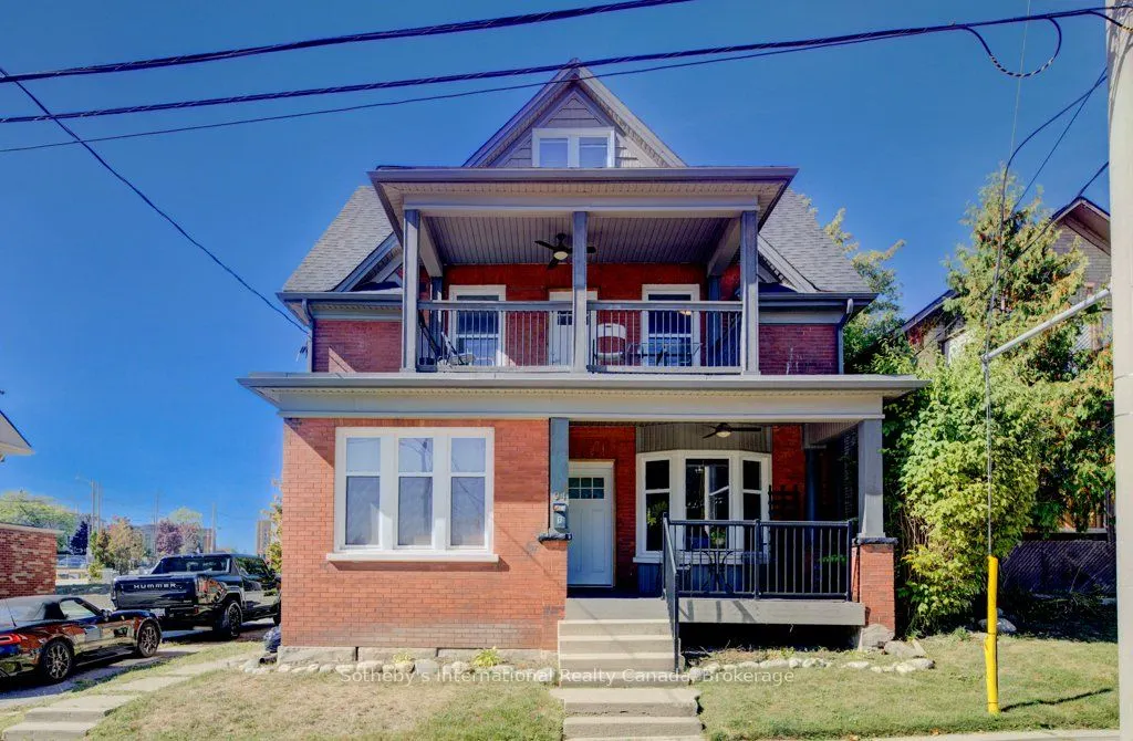 94 Scott Street