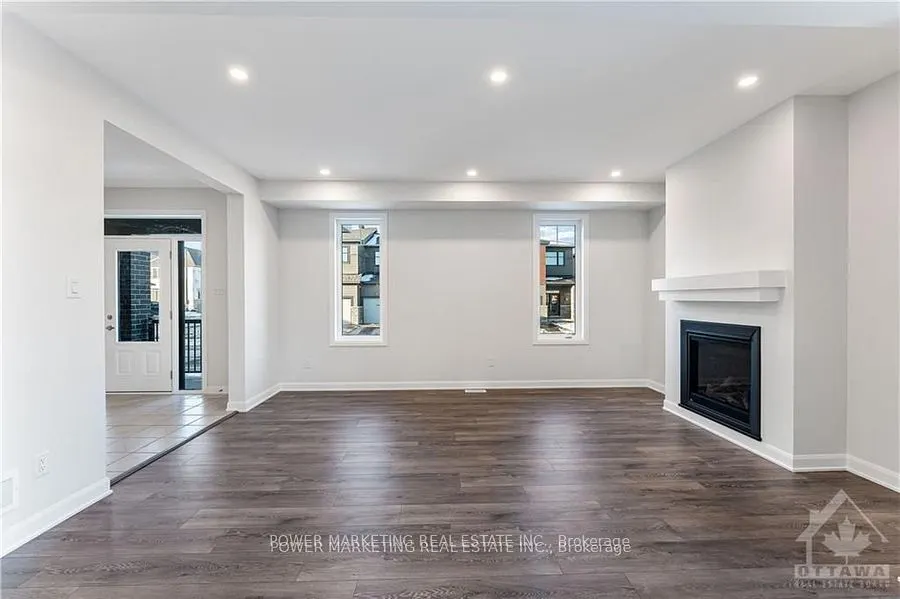 900 ATHENRY Court