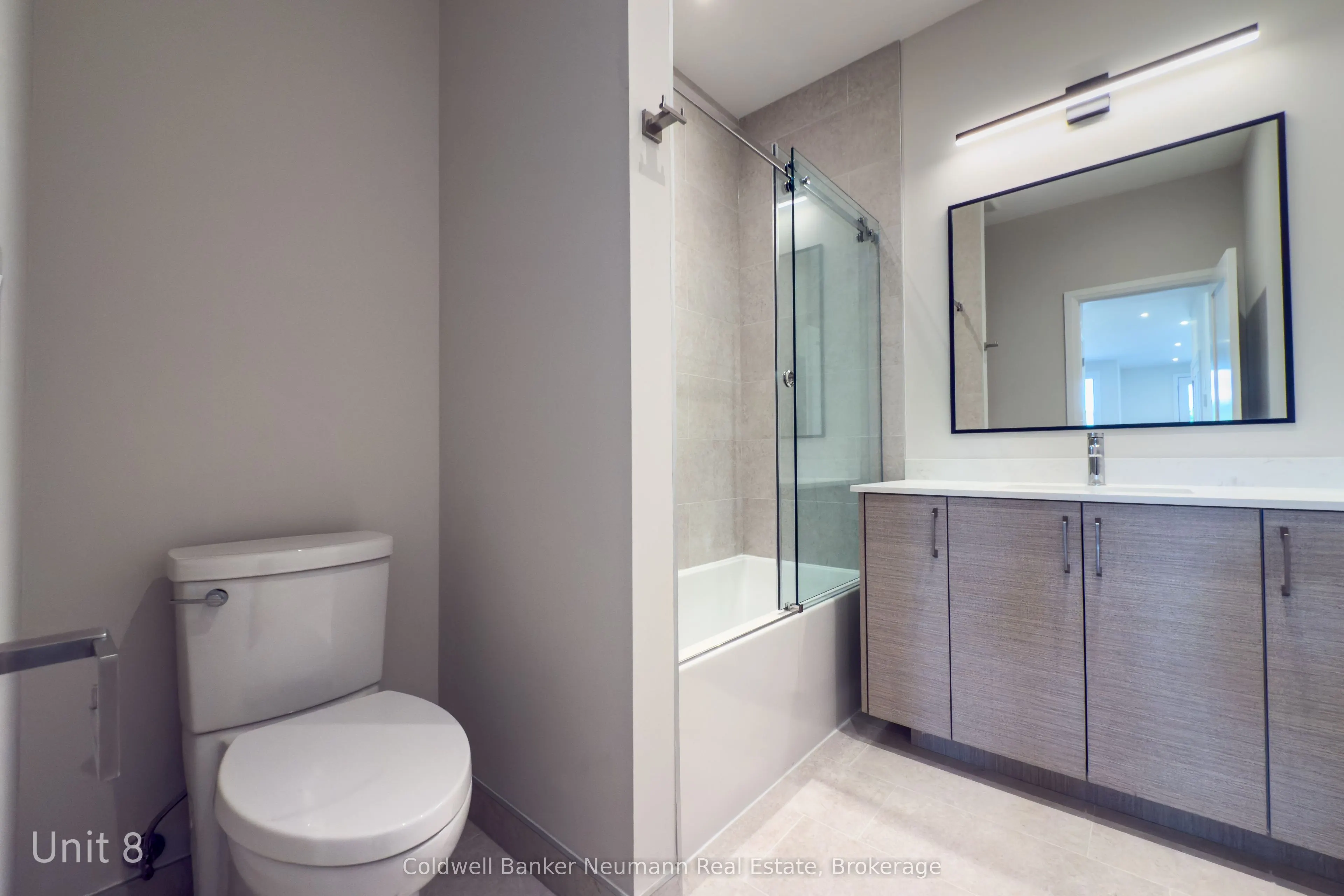 14 Stevenson Street N, #8