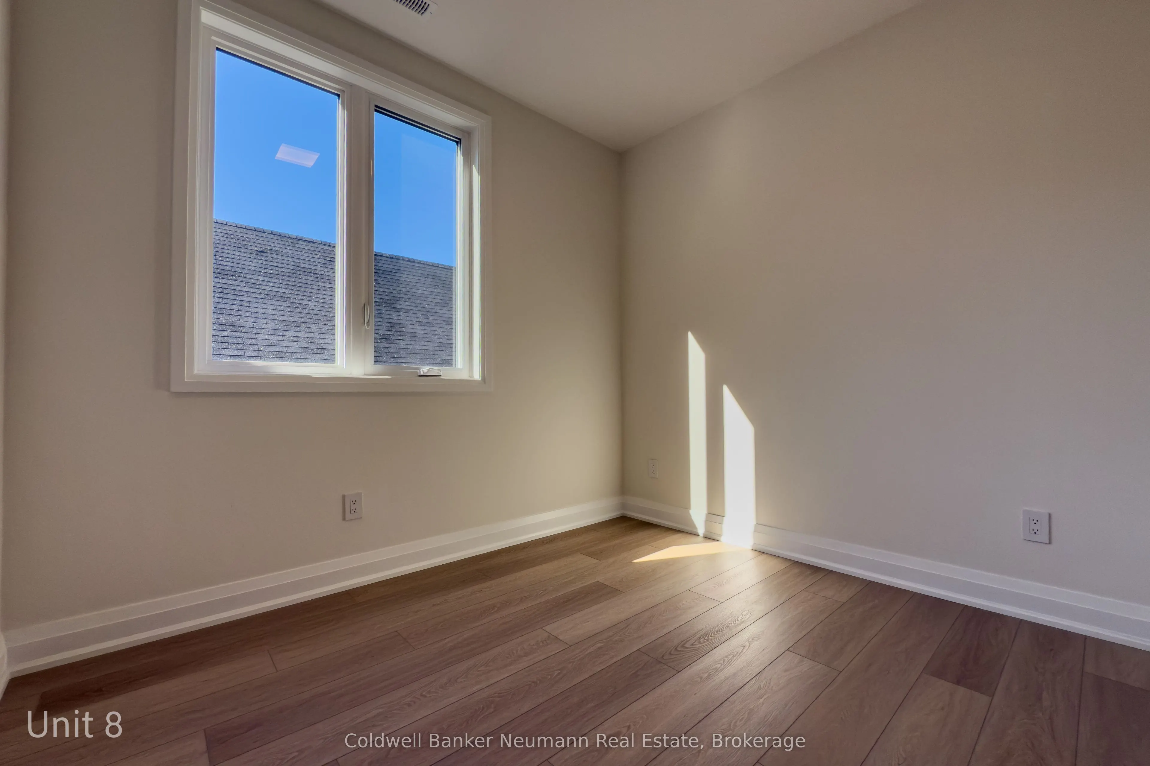 14 Stevenson Street N, #8