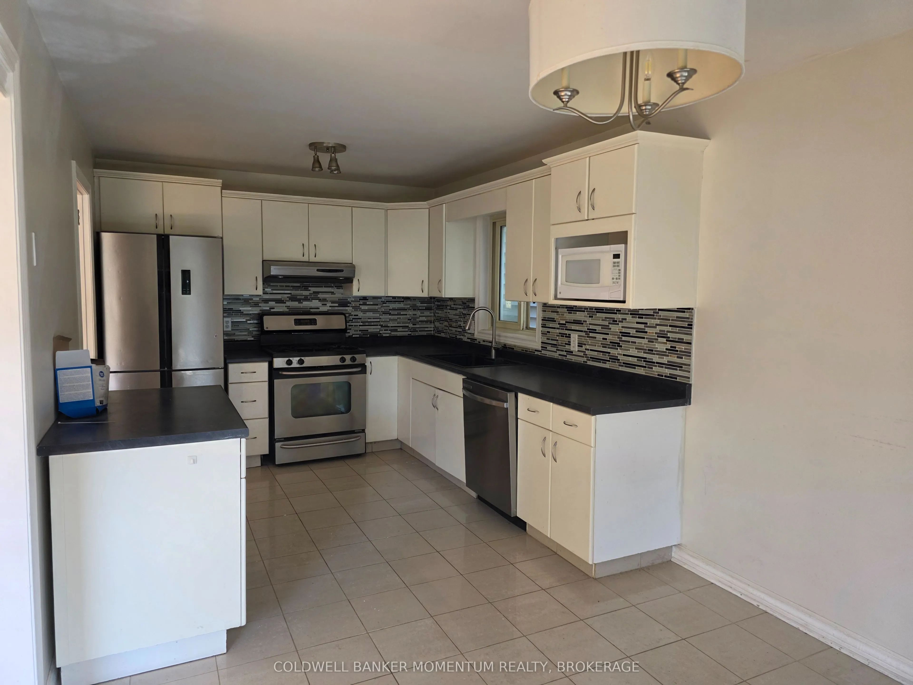 7 Terrama Court