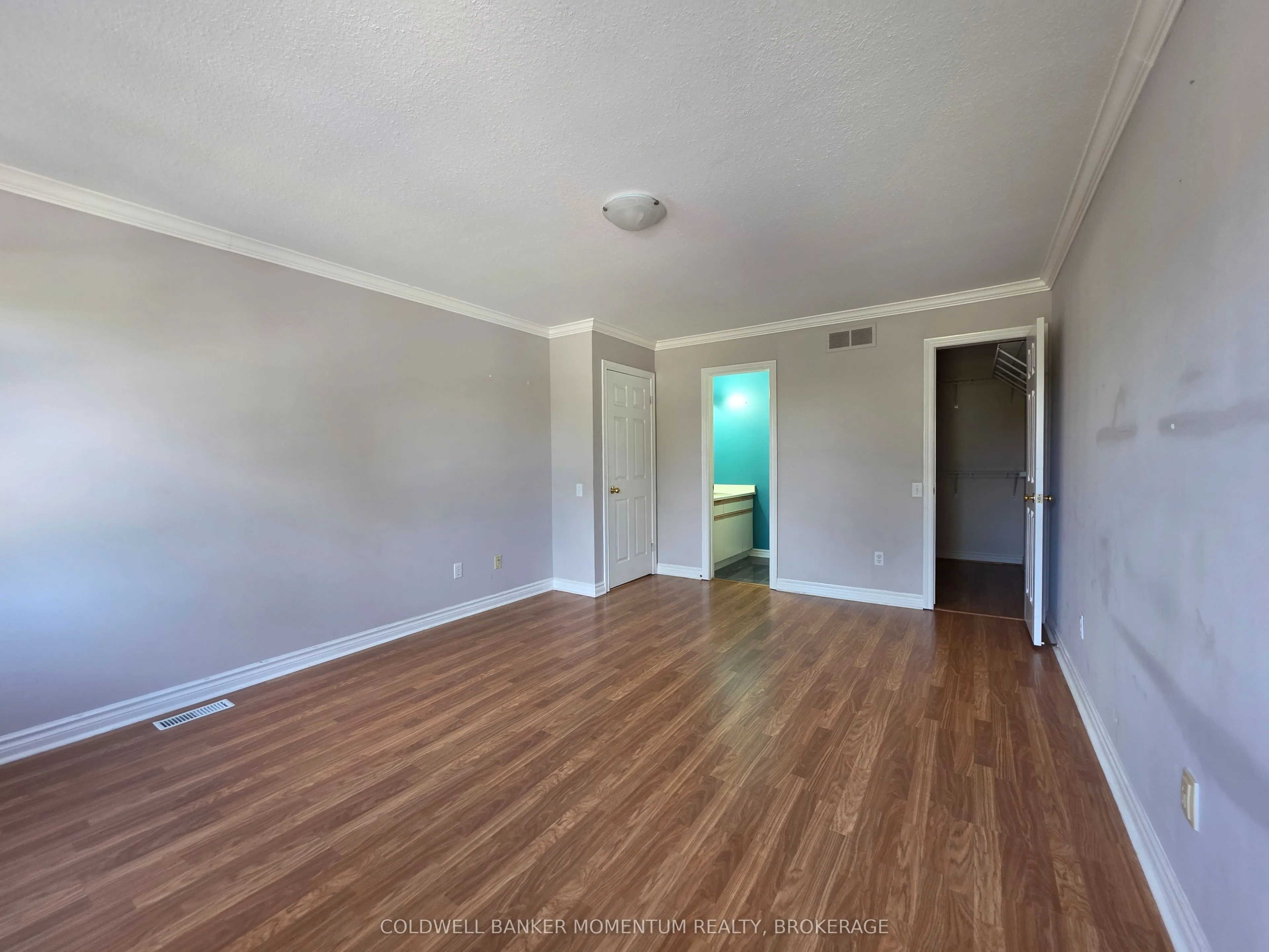 7 Terrama Court