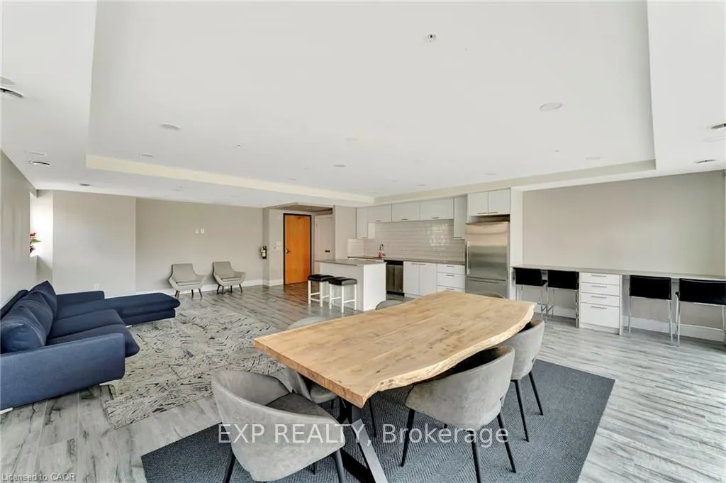15 Prince Albert Boulevard, #107
