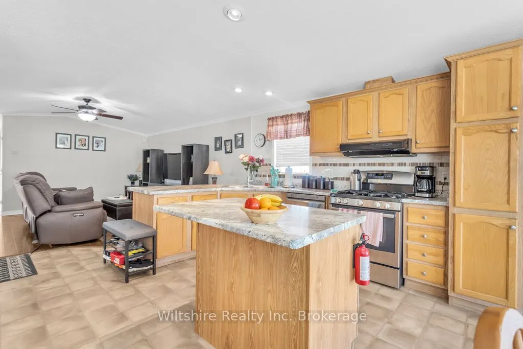 11981 PLANK Road, #18