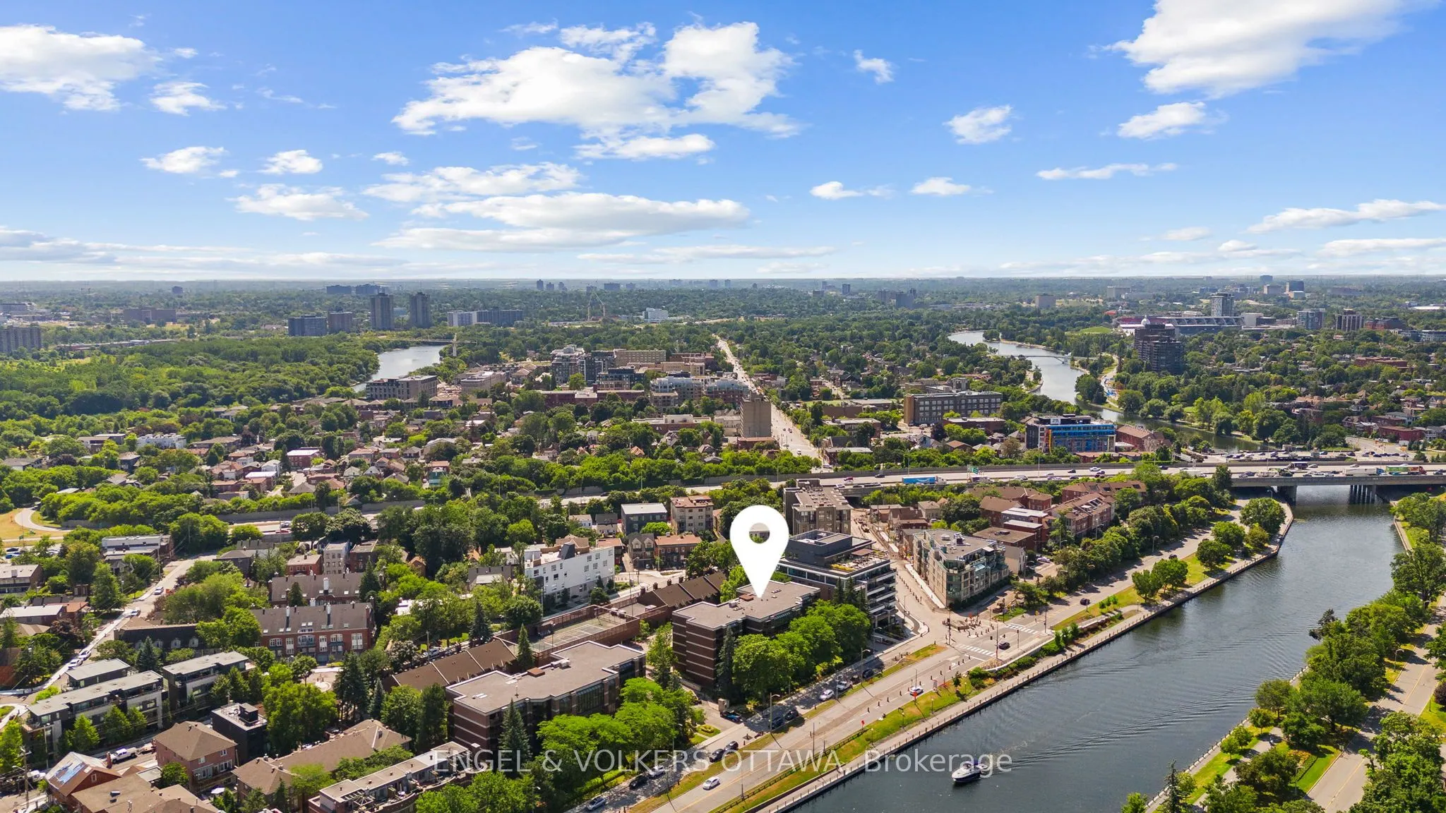 111 Echo Drive, #406