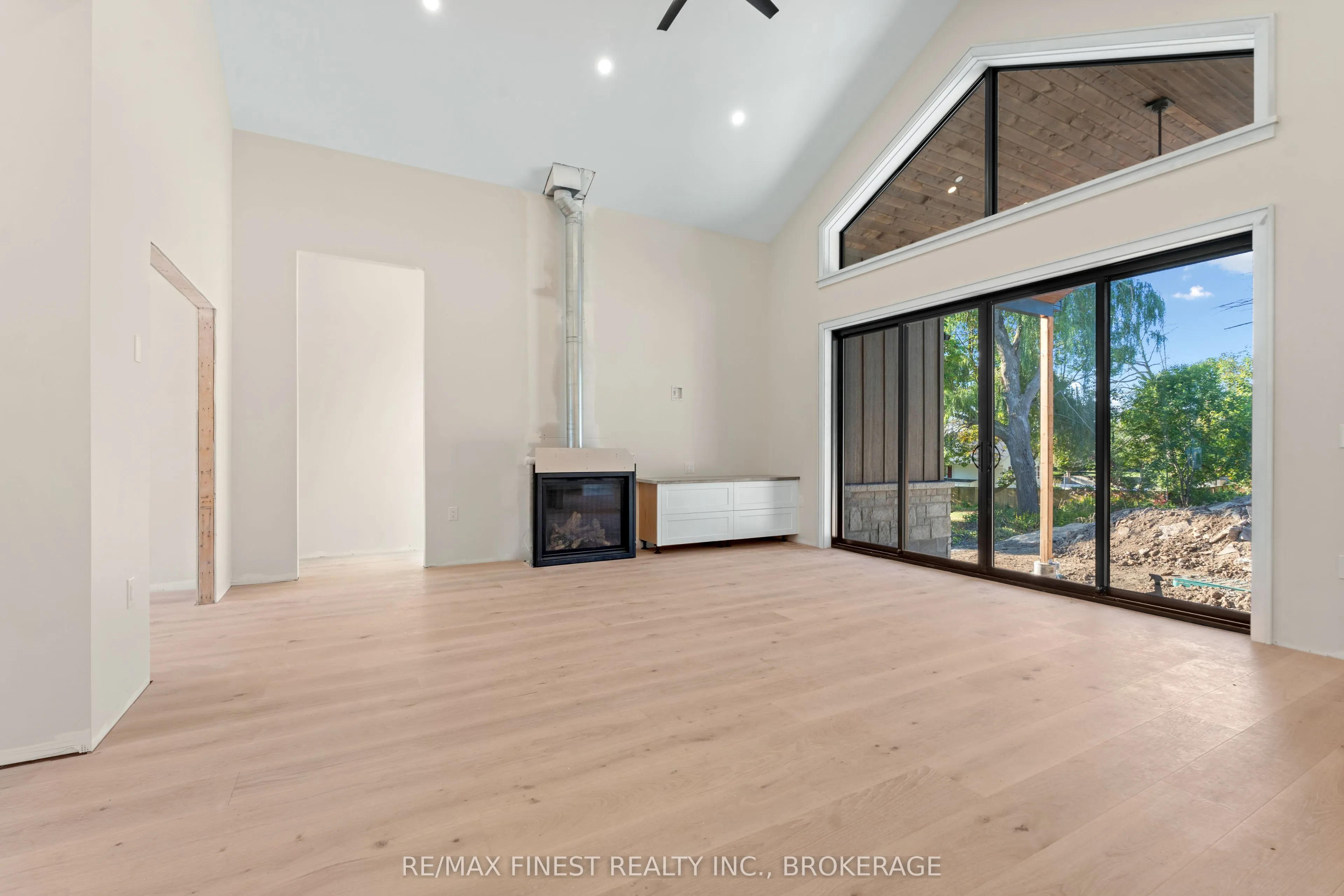 371 Maple Ridge Drive