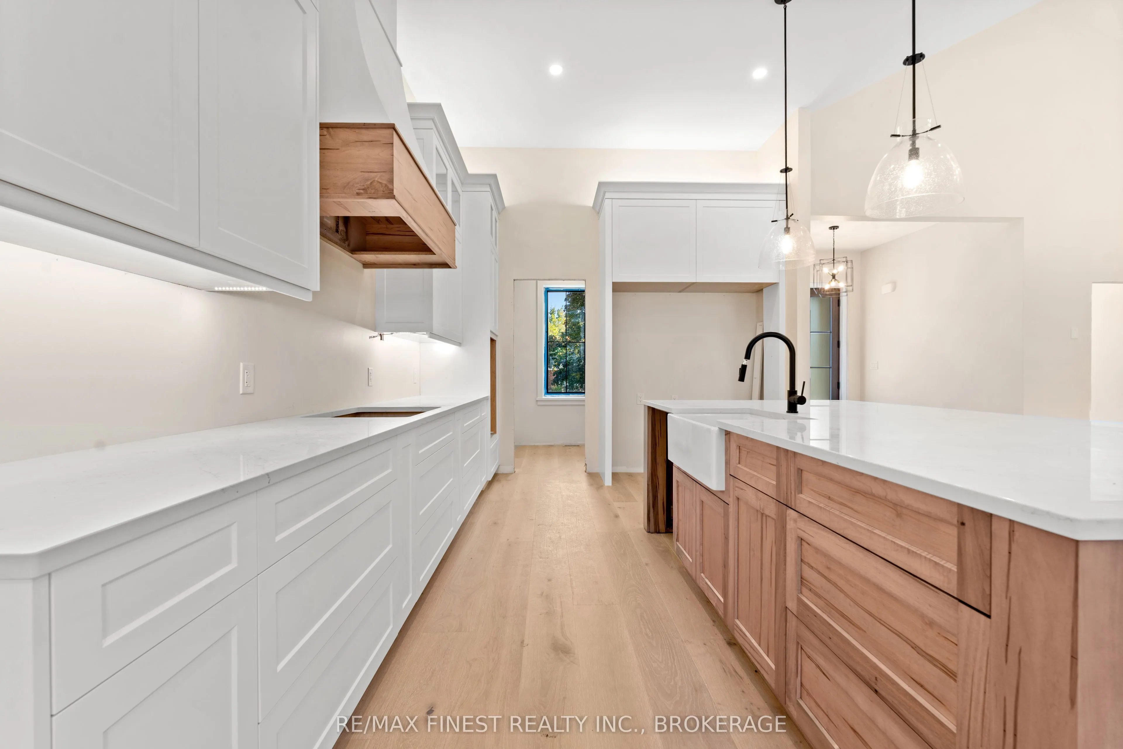 371 Maple Ridge Drive