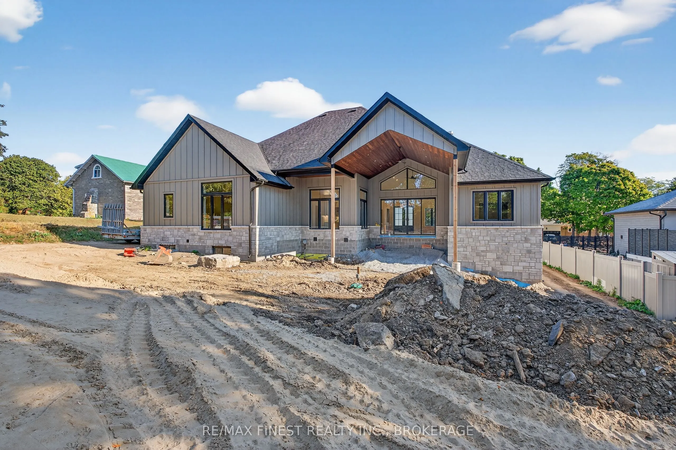 371 Maple Ridge Drive