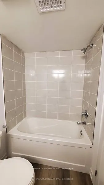 205 West Oak Trail, #25