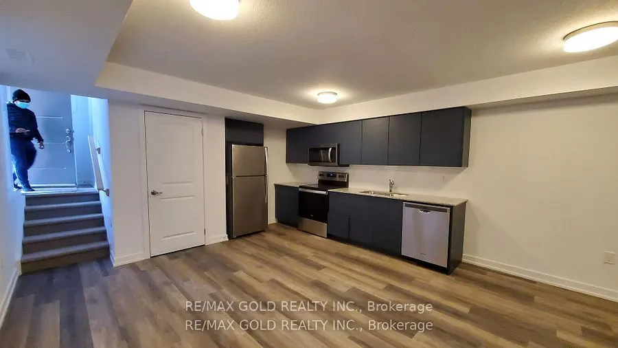 205 West Oak Trail, #25