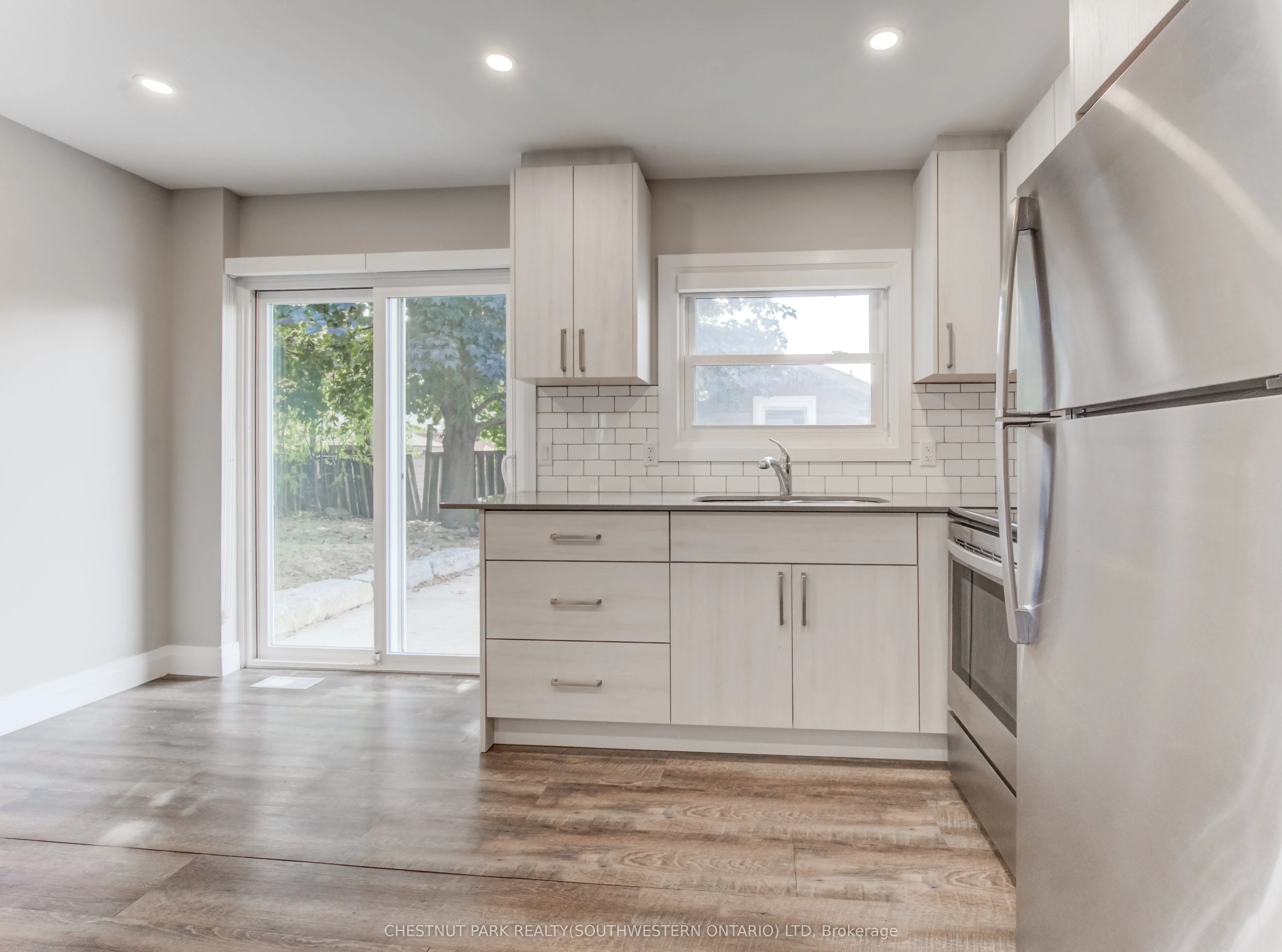 294 Rosemount Drive, #B