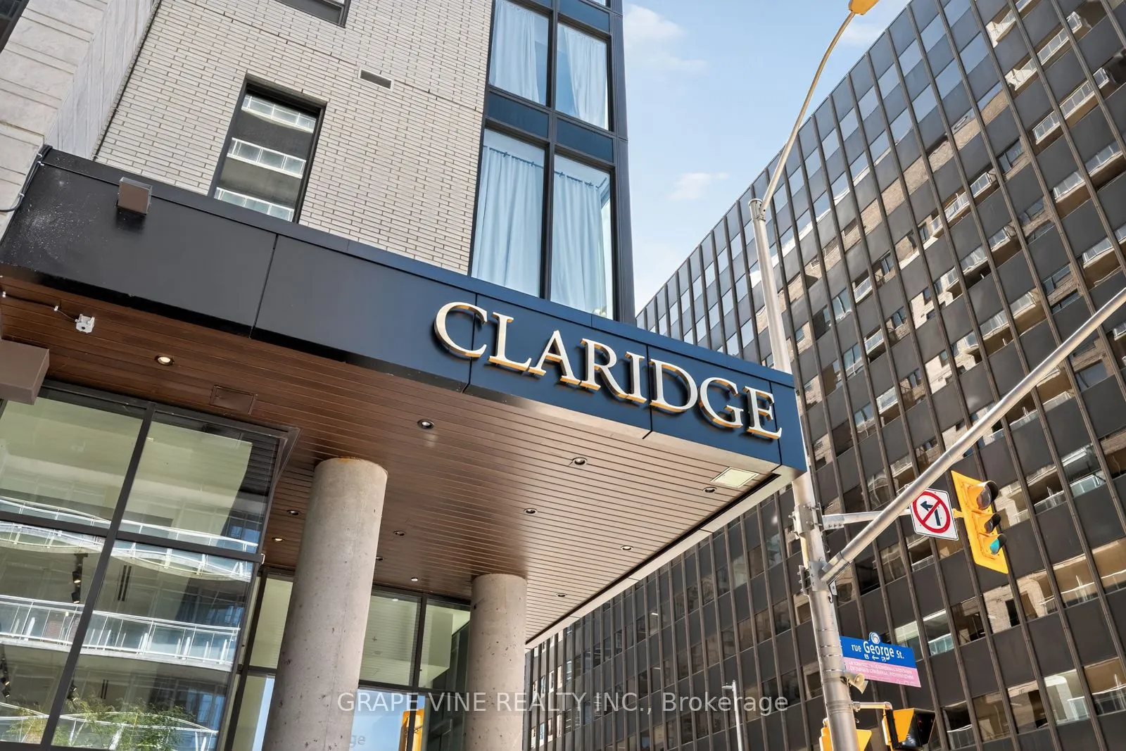 180 George Street, #601