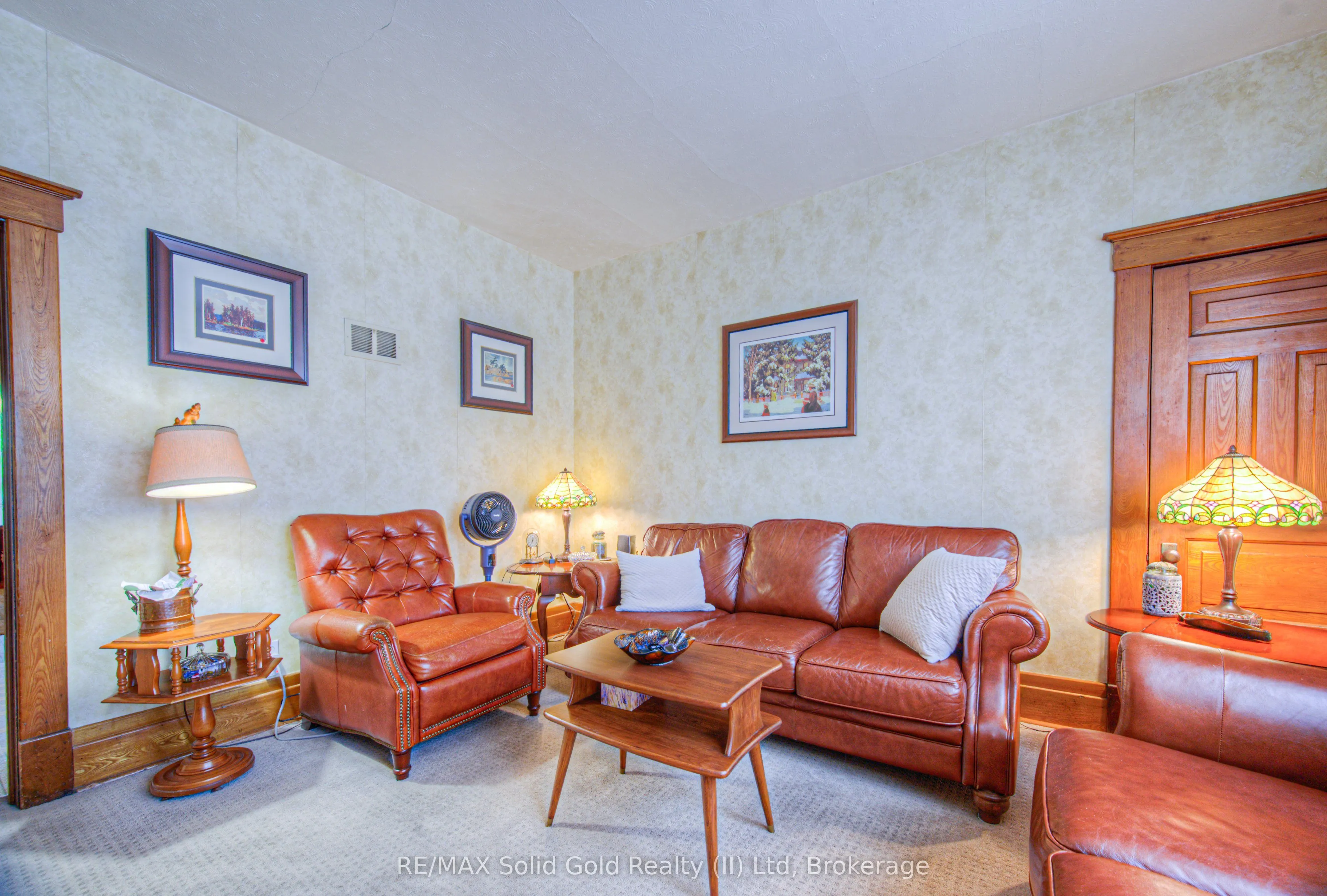 76 Roseview Avenue
