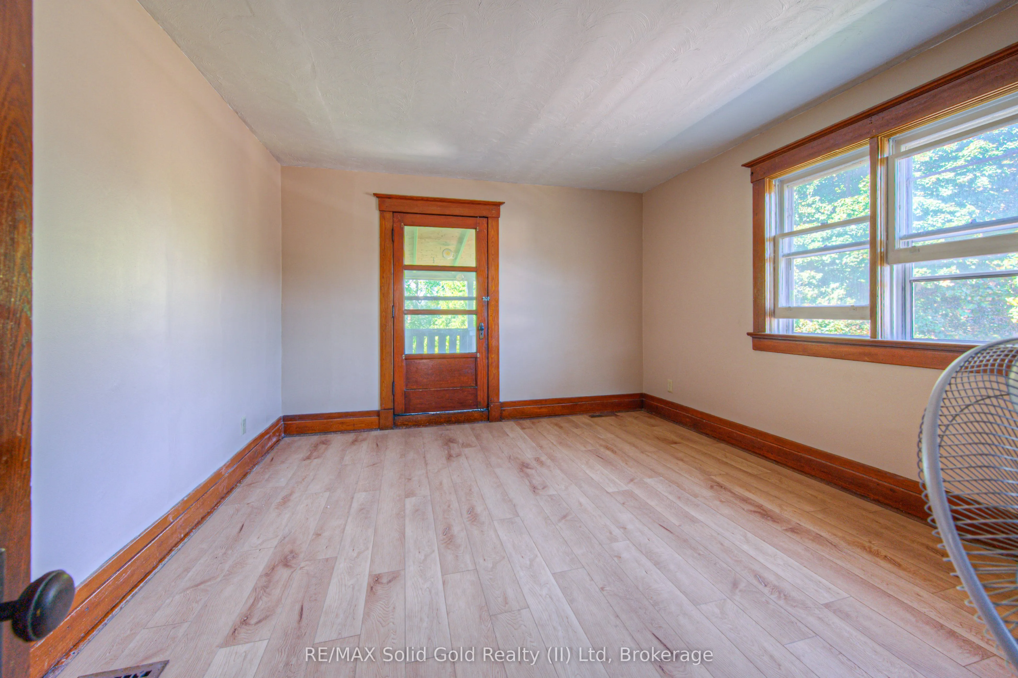 76 Roseview Avenue