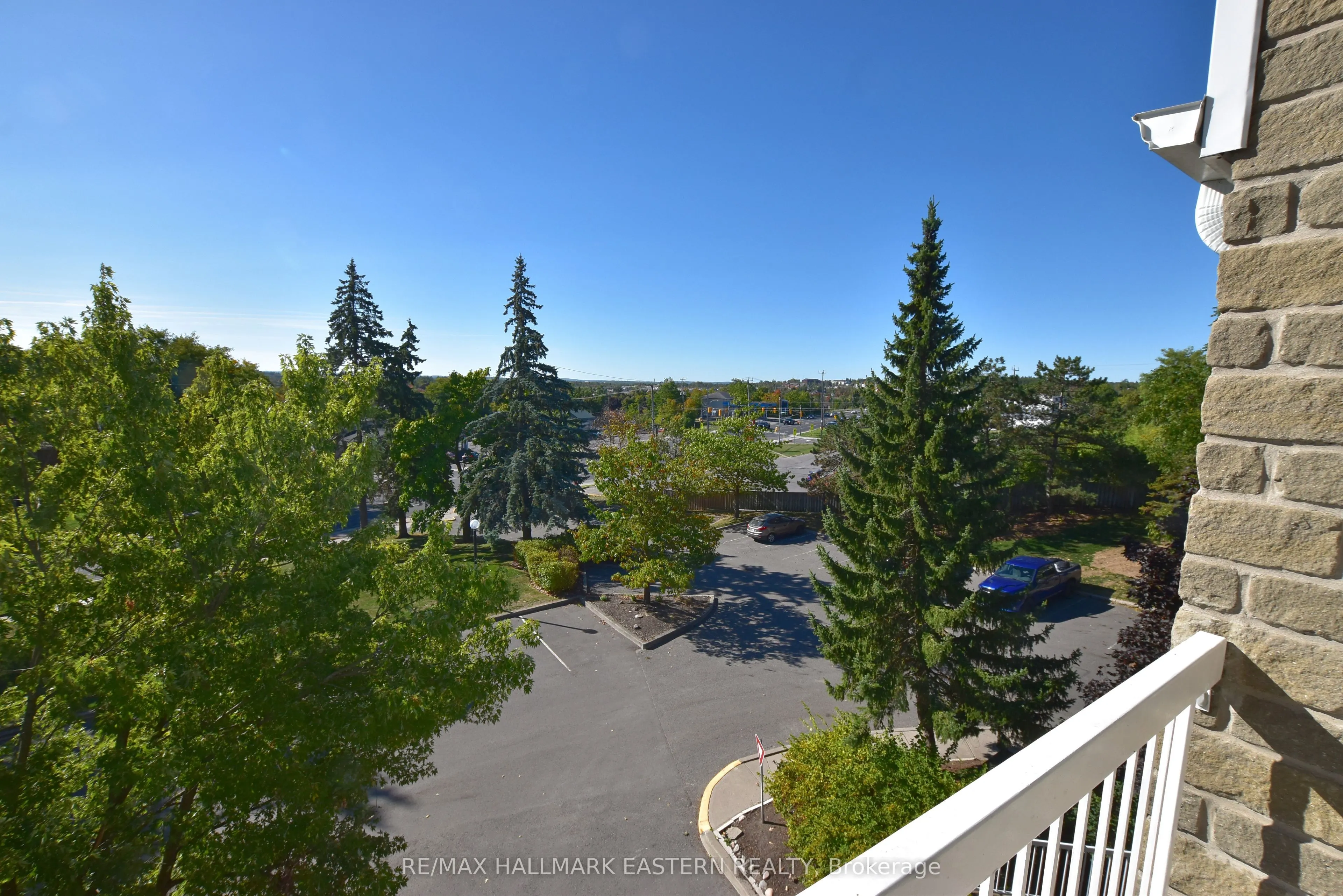 1099 Clonsilla Avenue, #316A