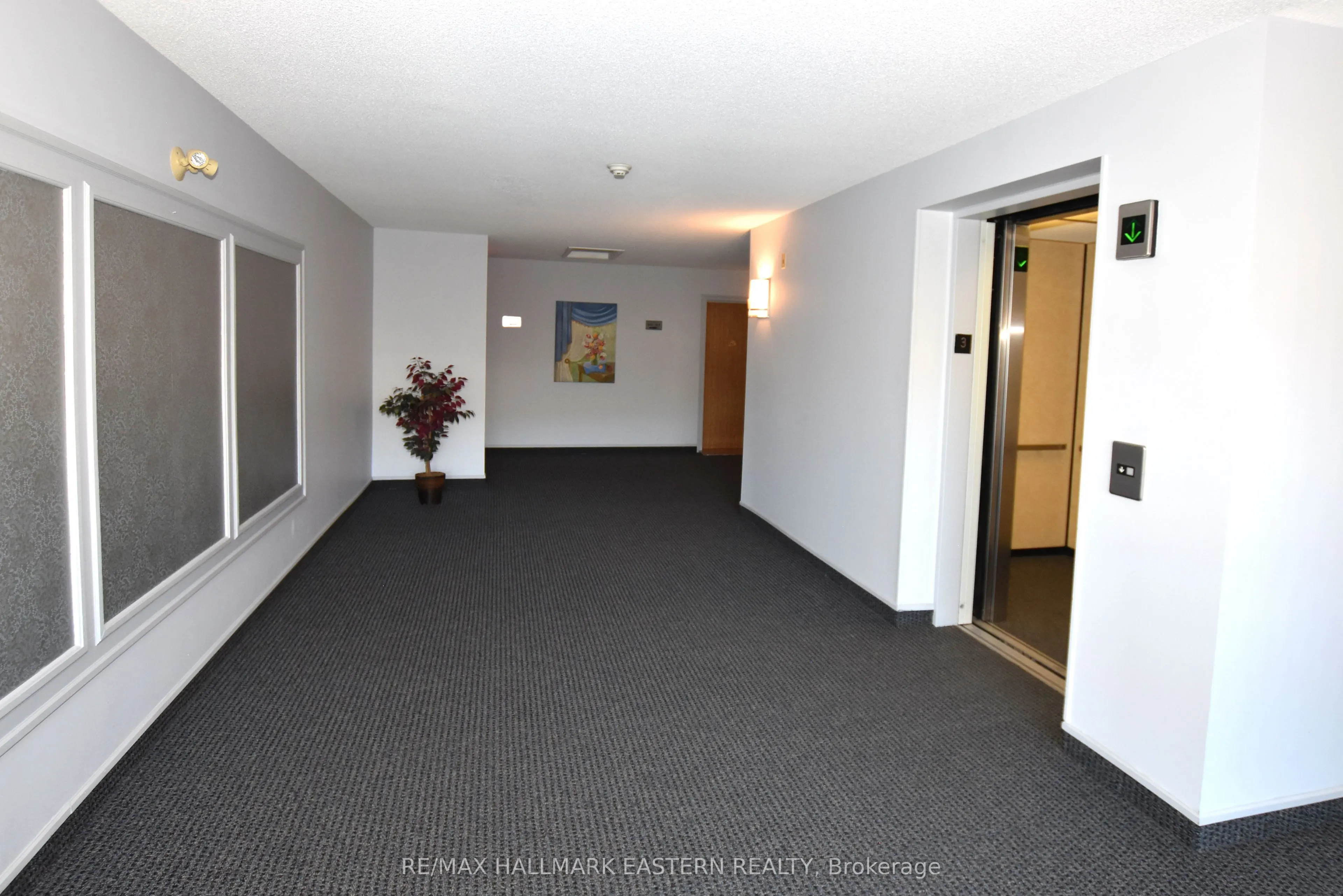 1099 Clonsilla Avenue, #316A