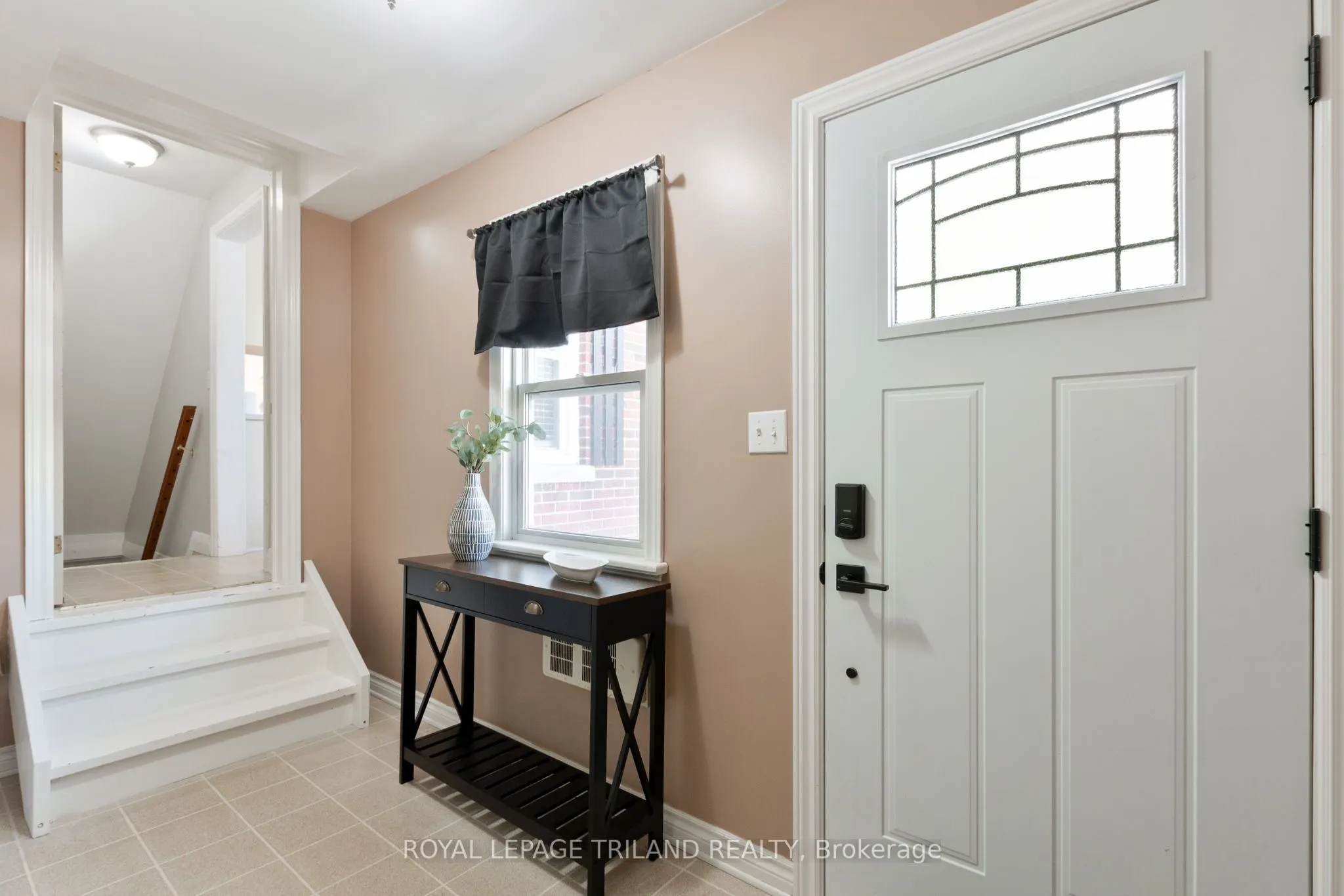 130 Duchess Avenue