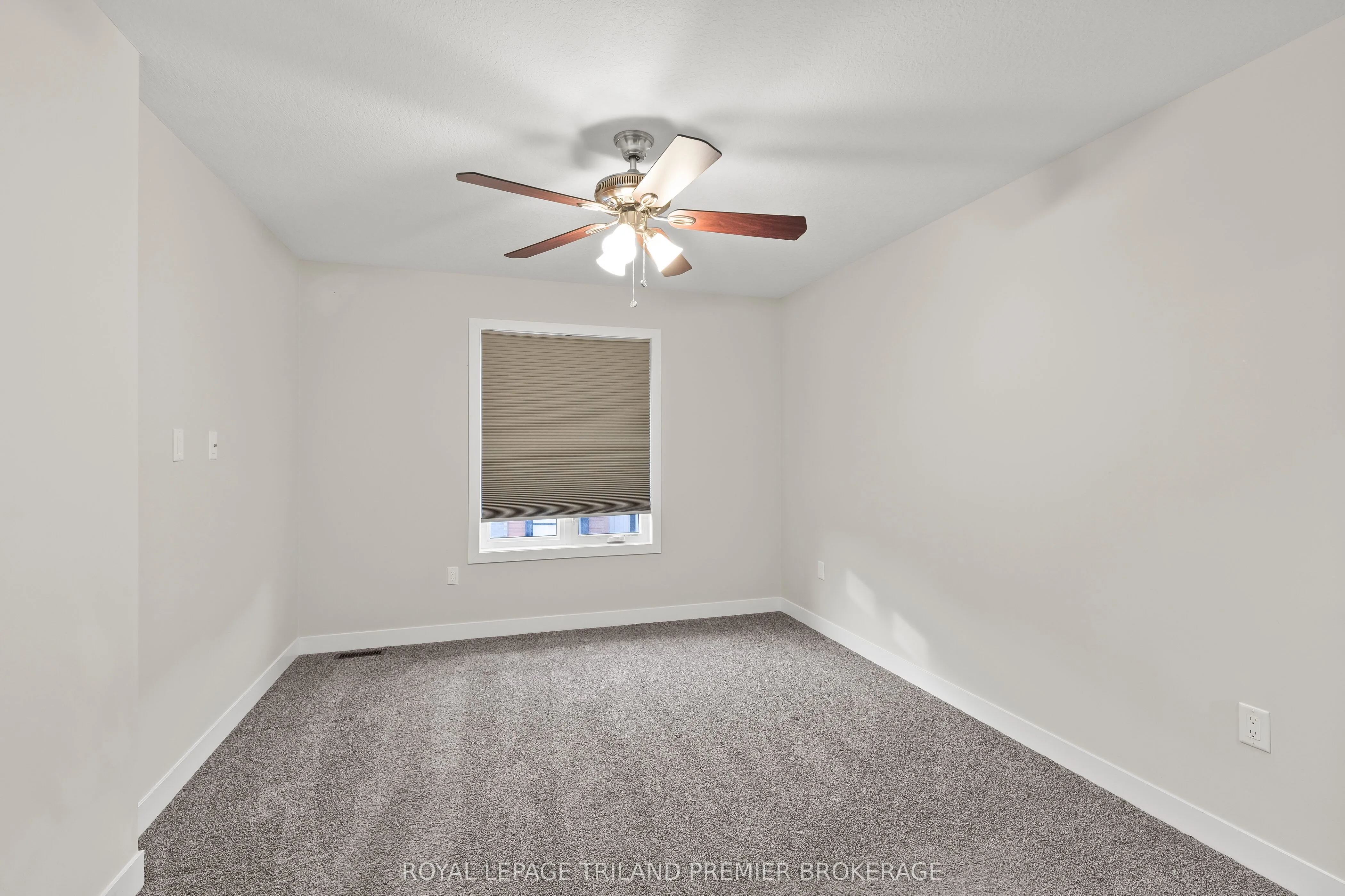 996 WEST VILLAGE Square, #158